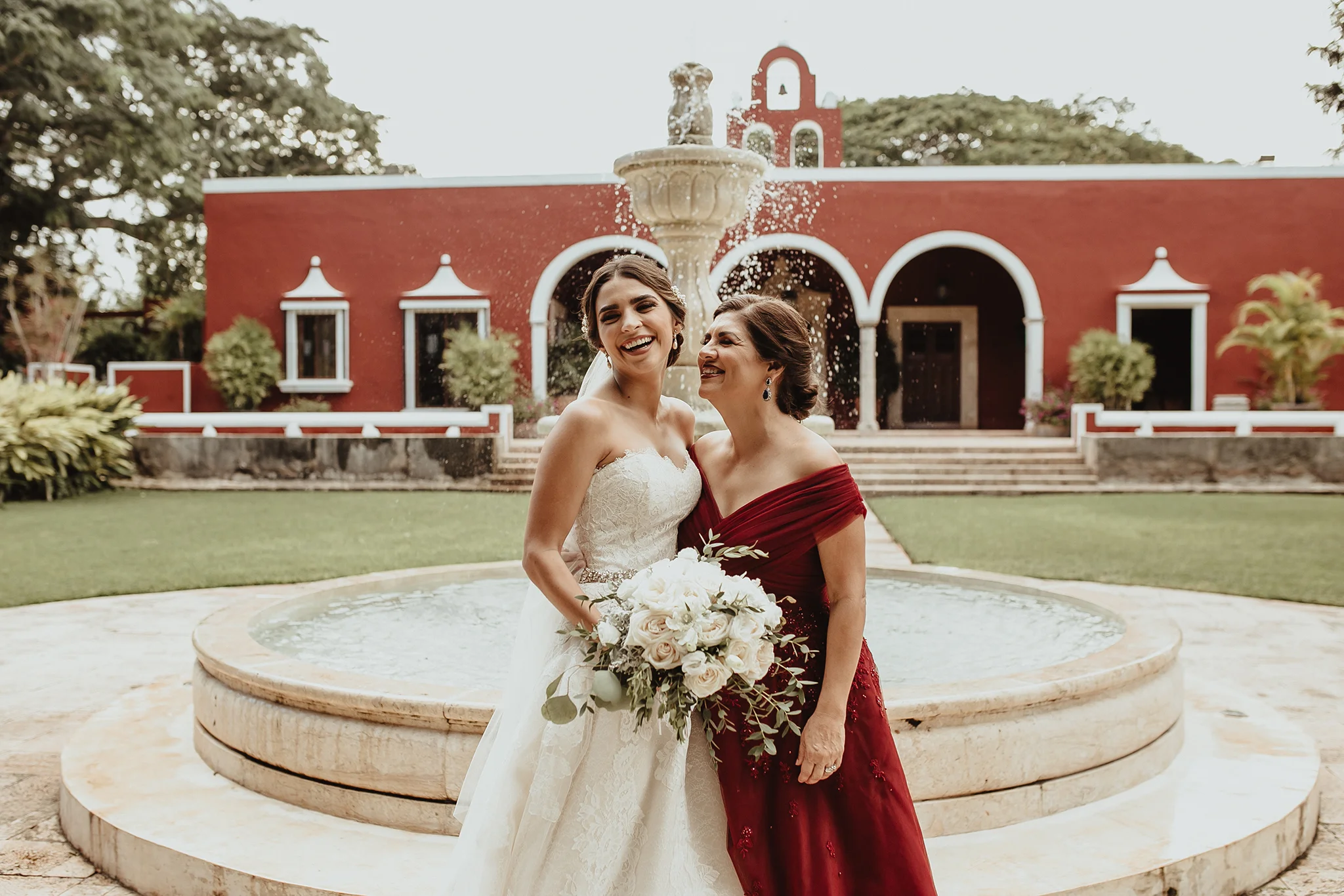 0183F&Yslide_WeddingDstination_MeridaYucatan_HaciendasMerida_BodasMexico_BodasYucatan_Boda_Destino.jpg