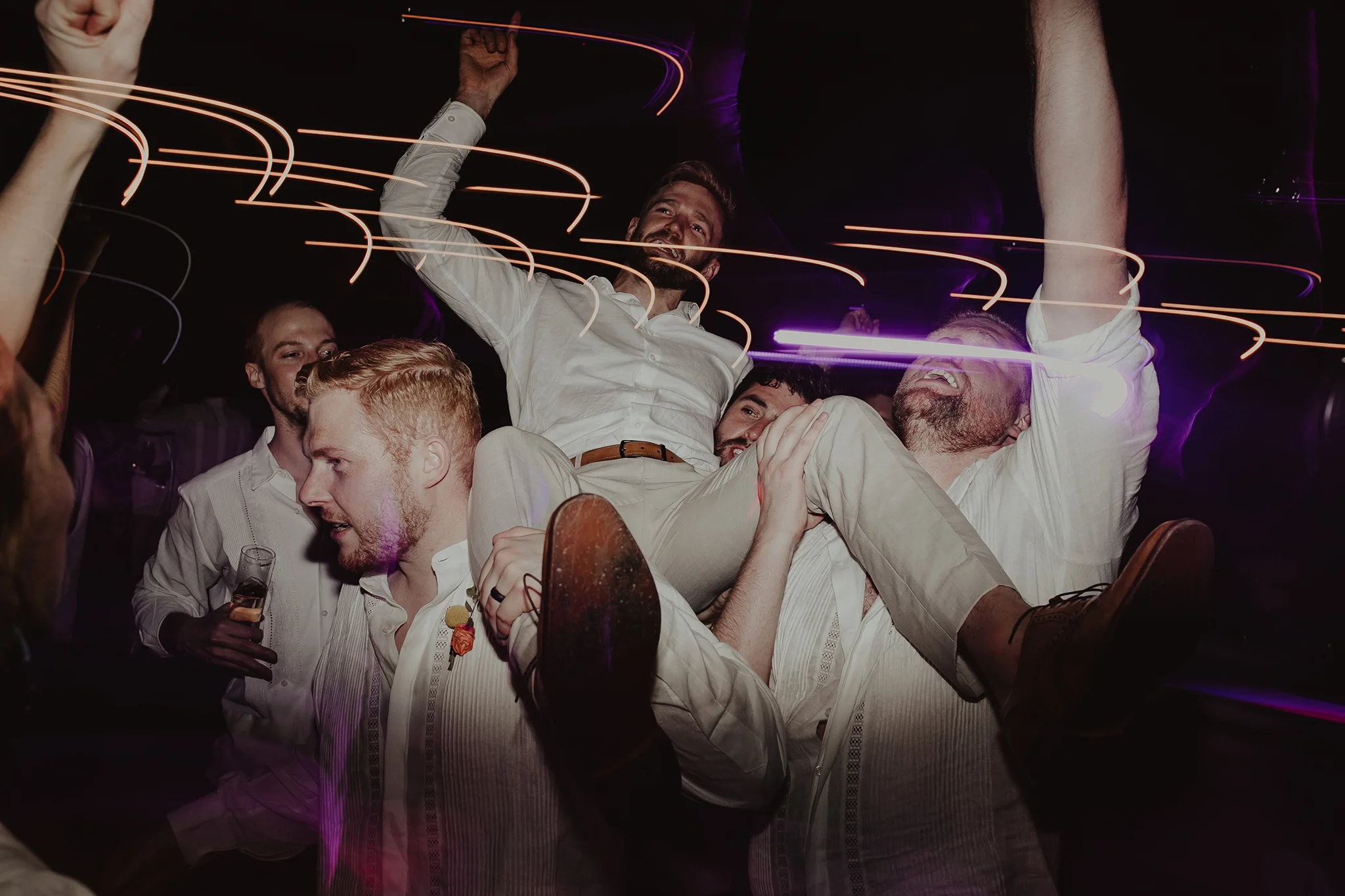 0401M&Cslide_WeddingMerida_.jpg