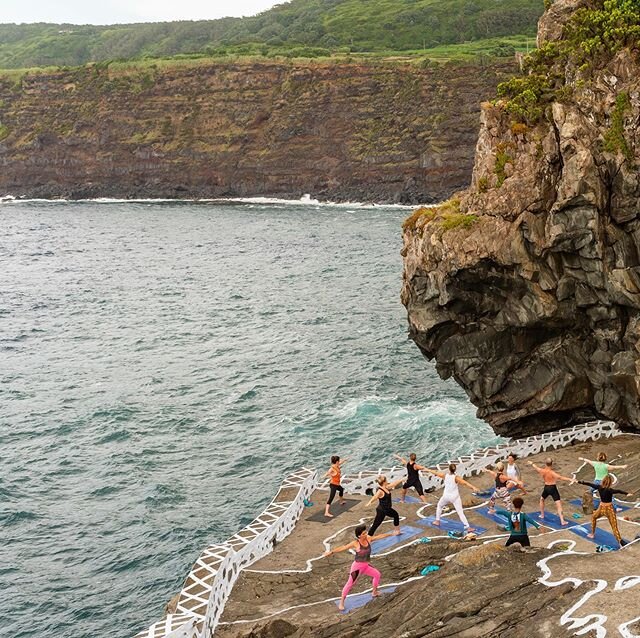 Calling all EARLY BIRDS 🐦 !! Our Early Bird Offer is still on, don&rsquo;t miss this sweet deal! Contact us or visit our website for information.
.
.
International Master-Trainer JO Meneses welcomes you to the magical lost world of Atlantis. The Azo