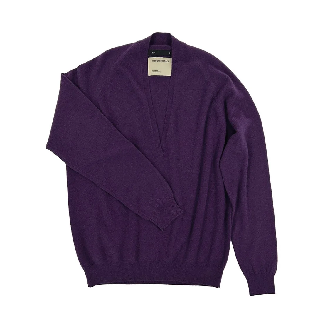 FB_SS26-JohnnyVSweater.jpg