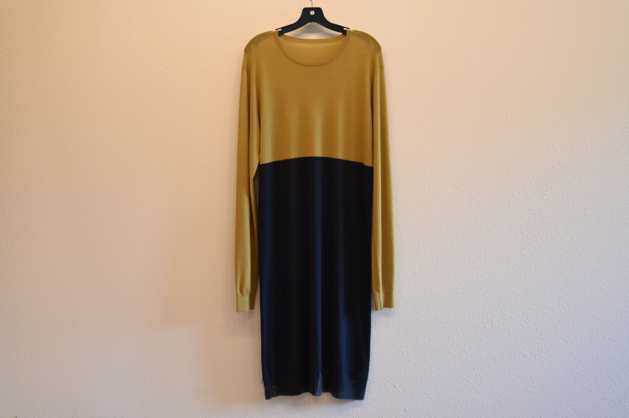 21 gold & navy..JPG