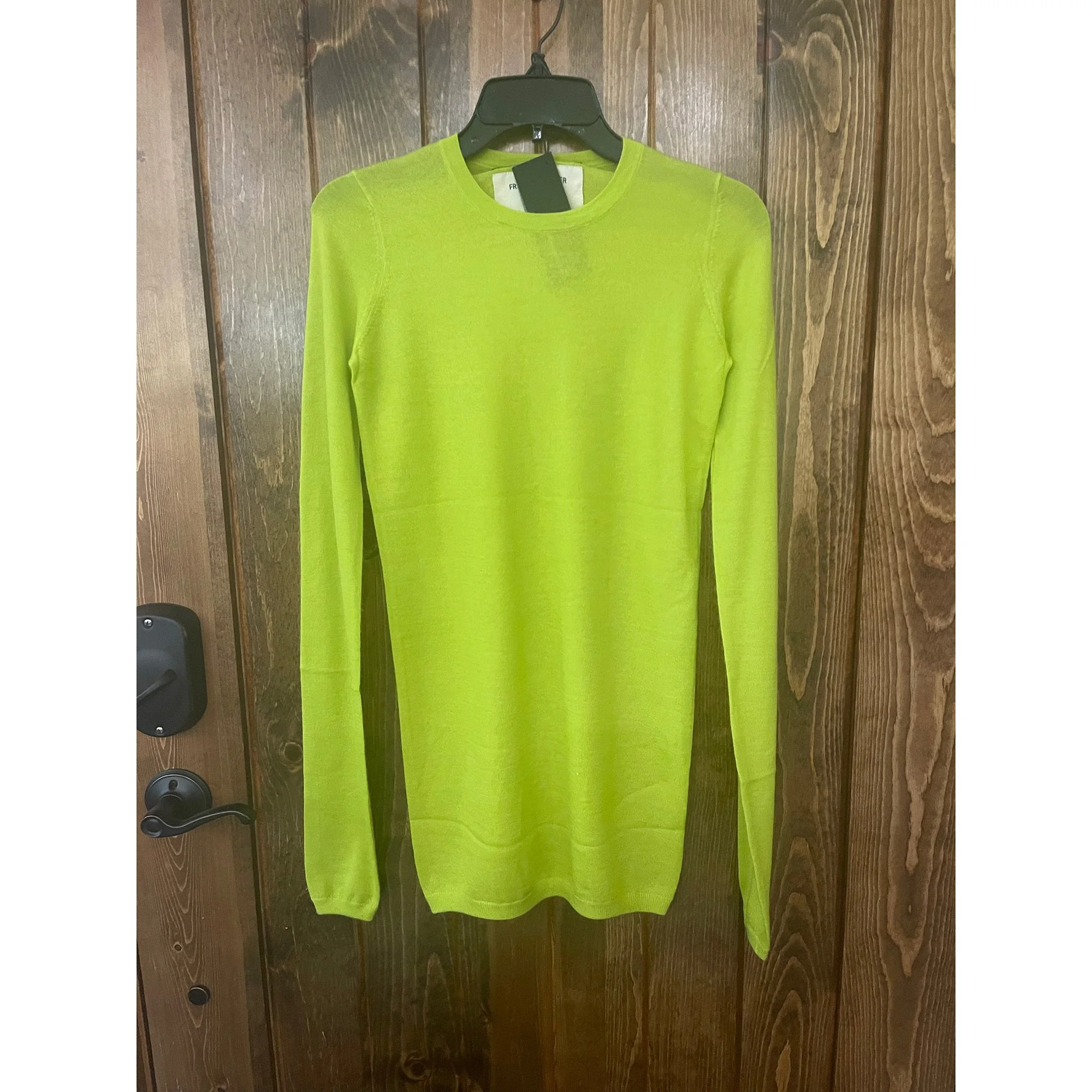 Long Sleeve T-Shirt in Electric Green