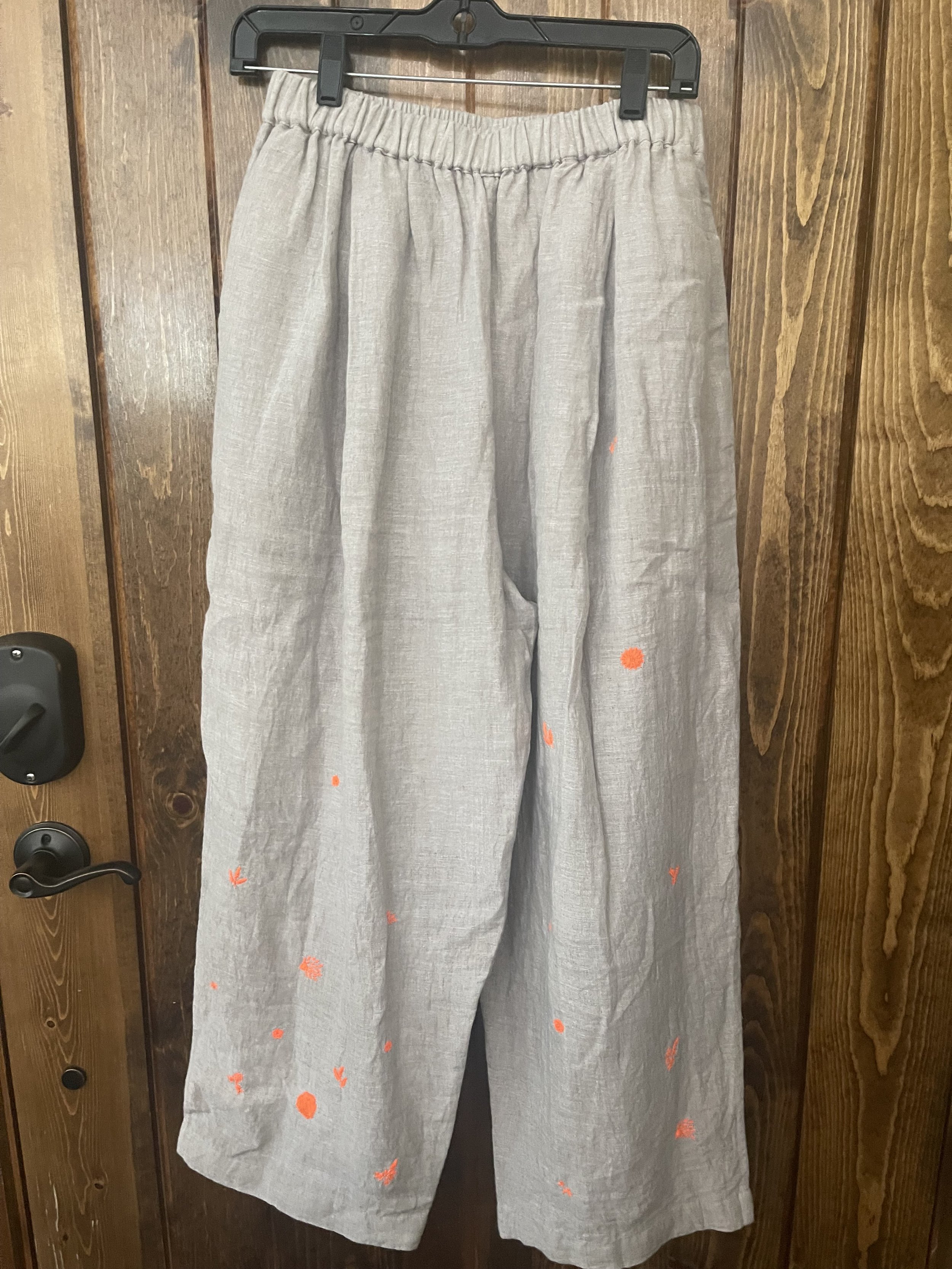 'Grain Flowers' Big Tuck Pants with Orange Embroidery