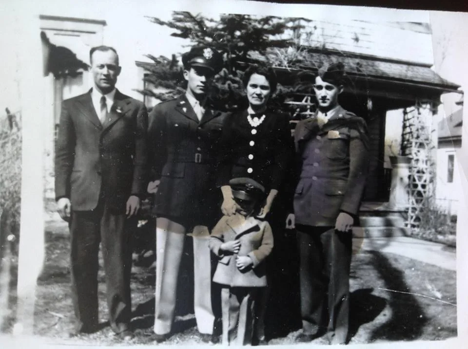 Mutt pic of my dad and his family.jpg