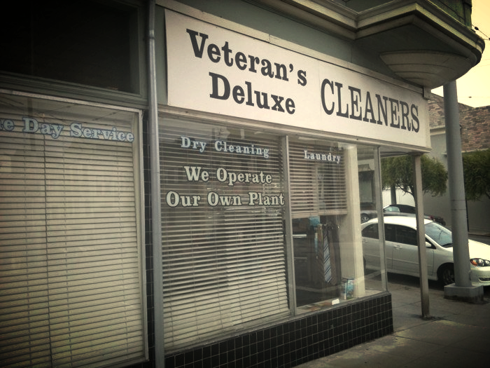 Veteran's Deluxe Cleaners