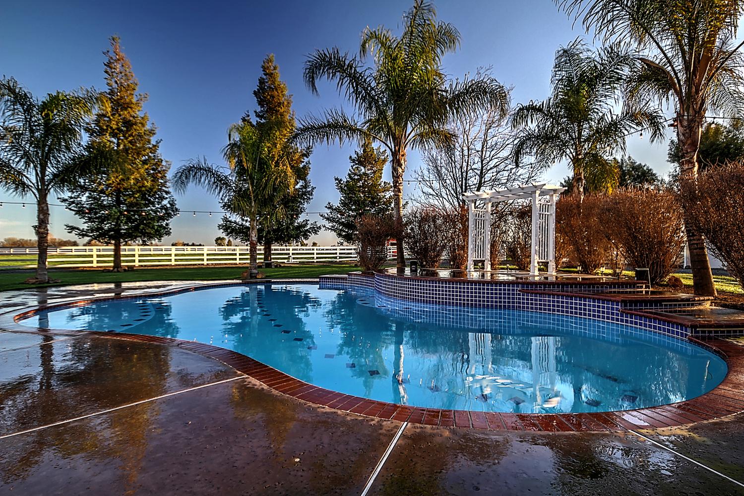 12956 Monroe Ave Los Banos CA-large-081-Pool Dawn-1500x1000-72dpi.jpg