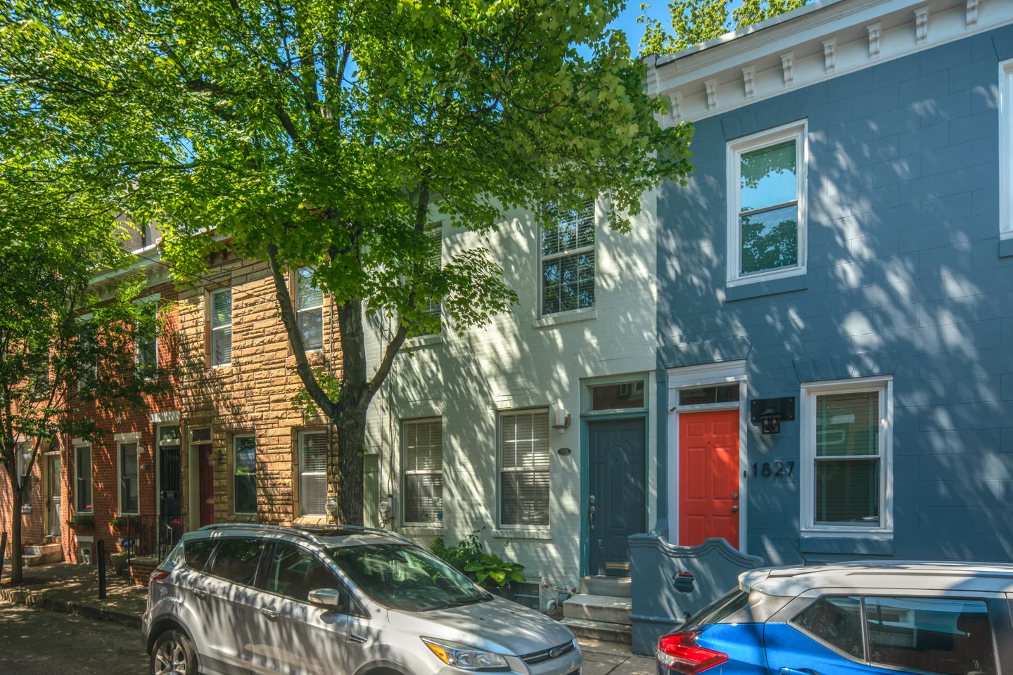 1829 Pemberton St-MLS-2.jpg