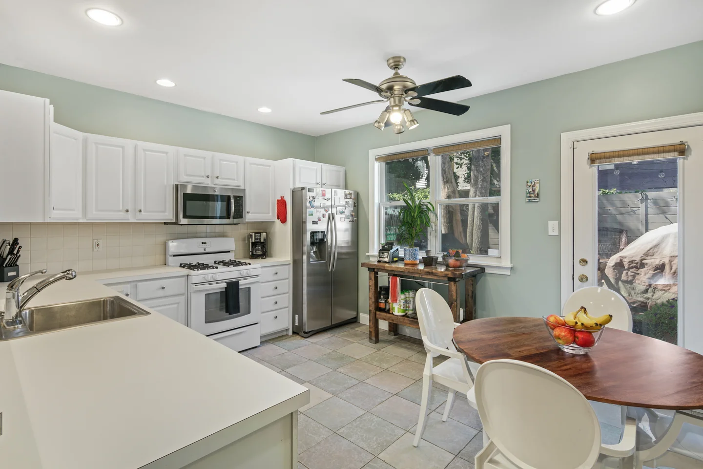 1829 Pemberton St-MLS-13.jpg