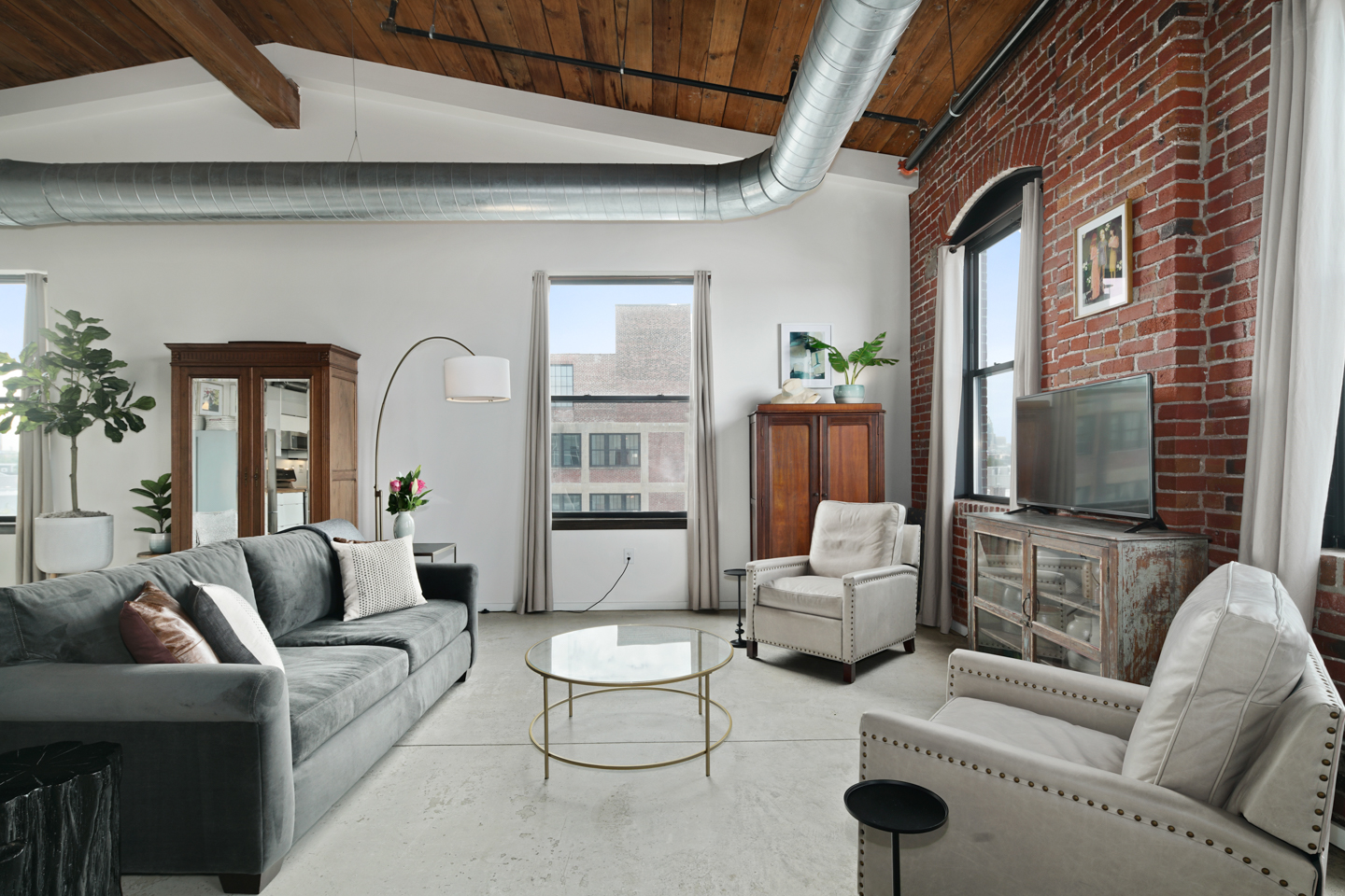 1714 Memphis St Unit 401-MLS-7.jpg
