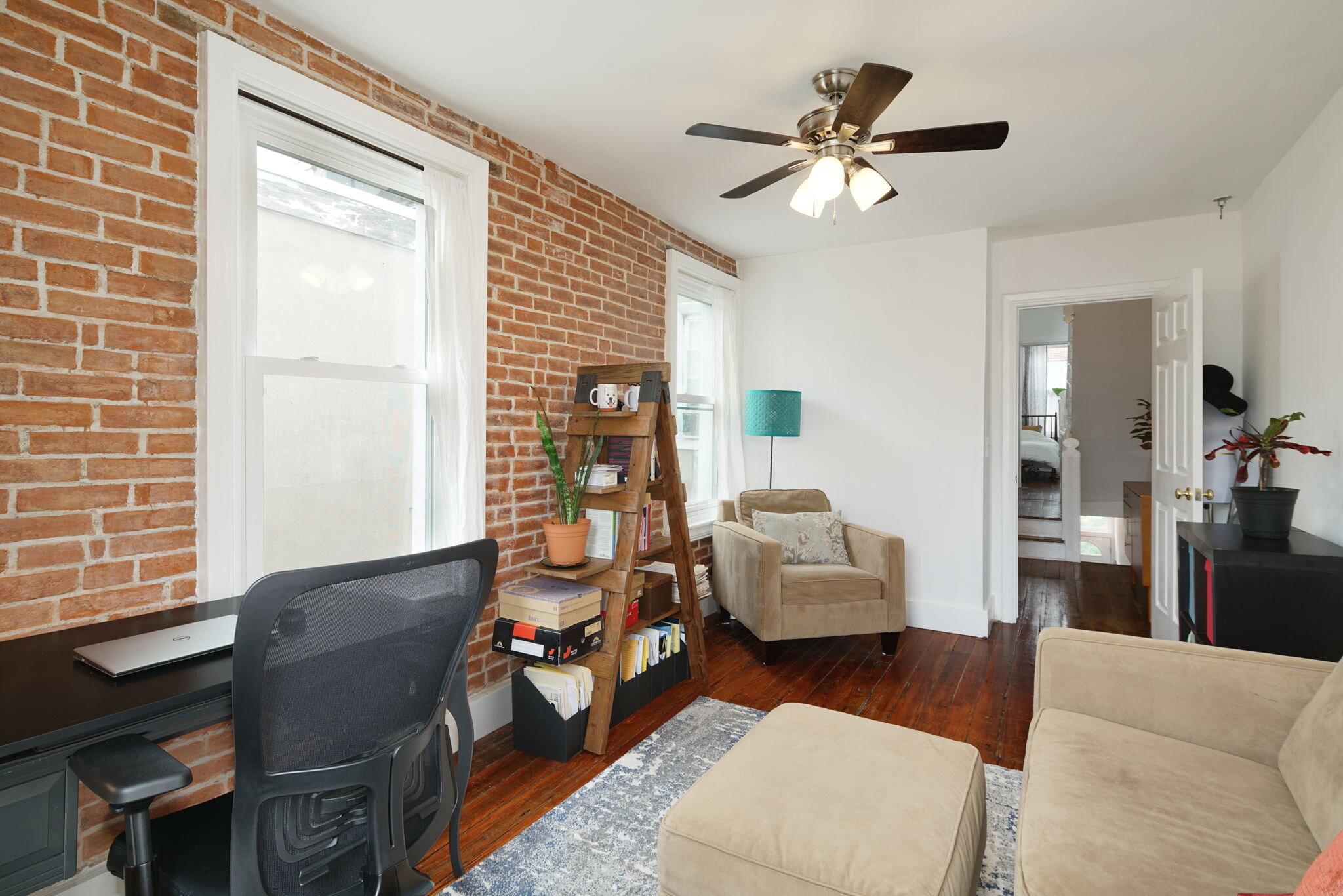 18-web-or-mls-1518 S 15th St-Full-18.jpg