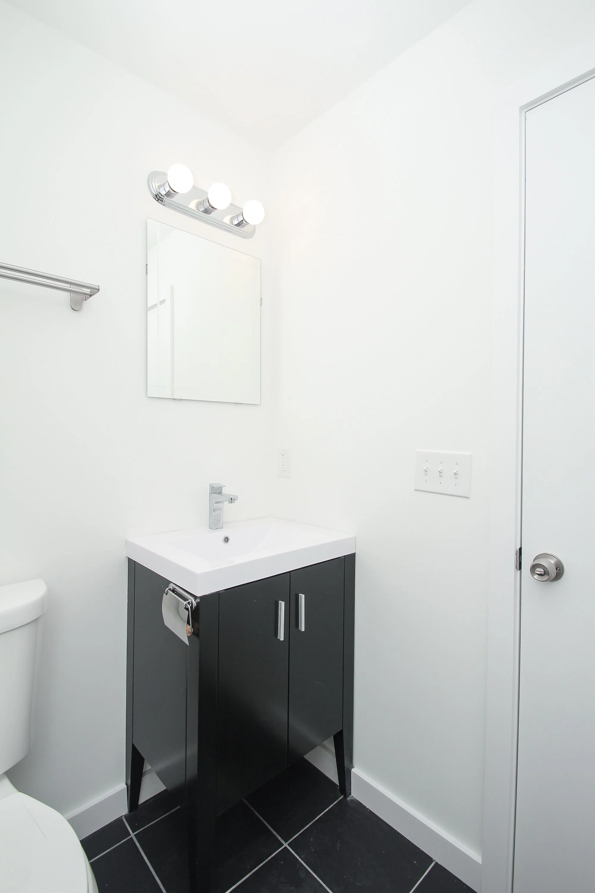 bathroom E F G 1.jpg