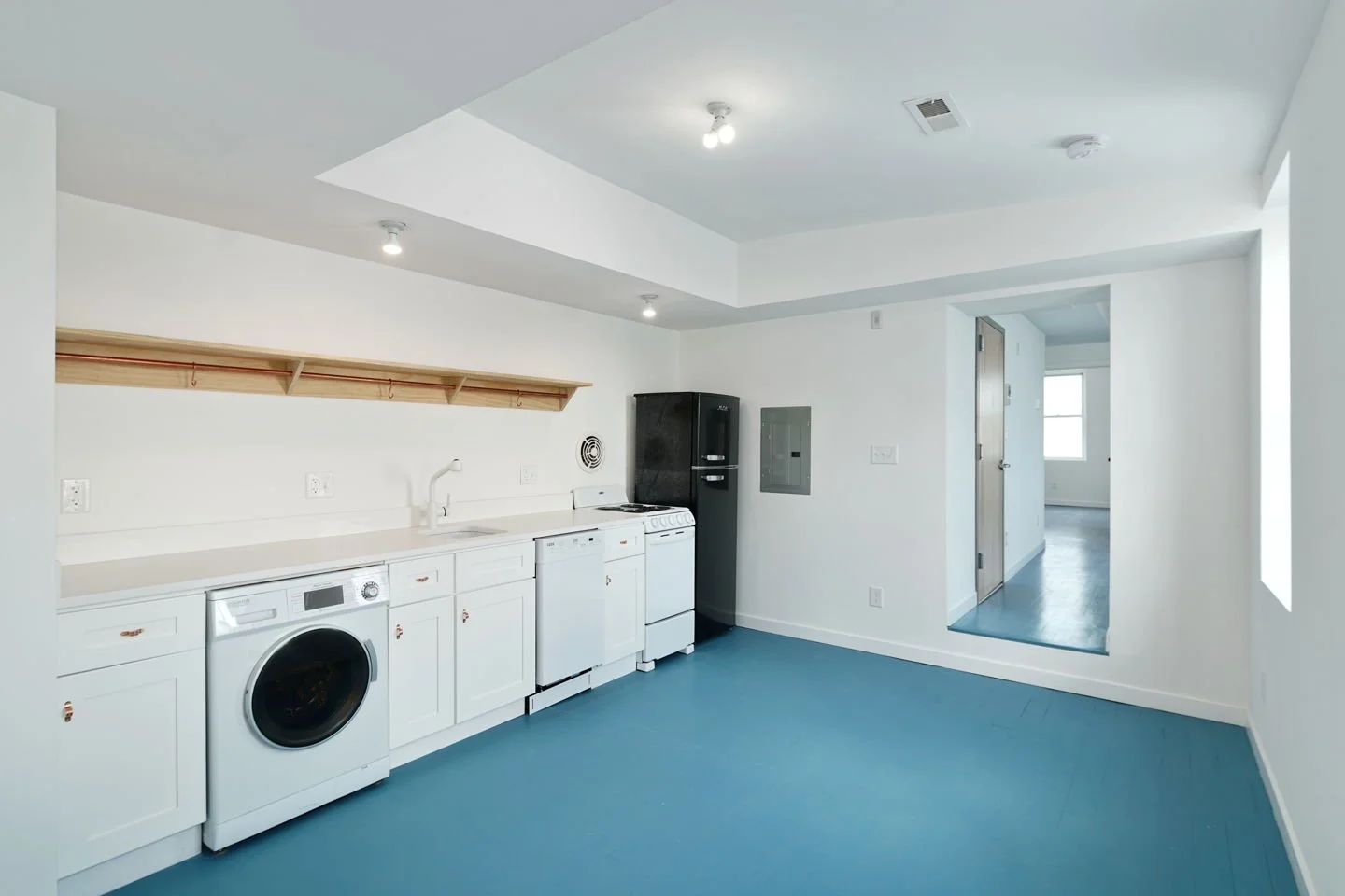 14-mls-2329 Frankford Ave-Full-14.jpg