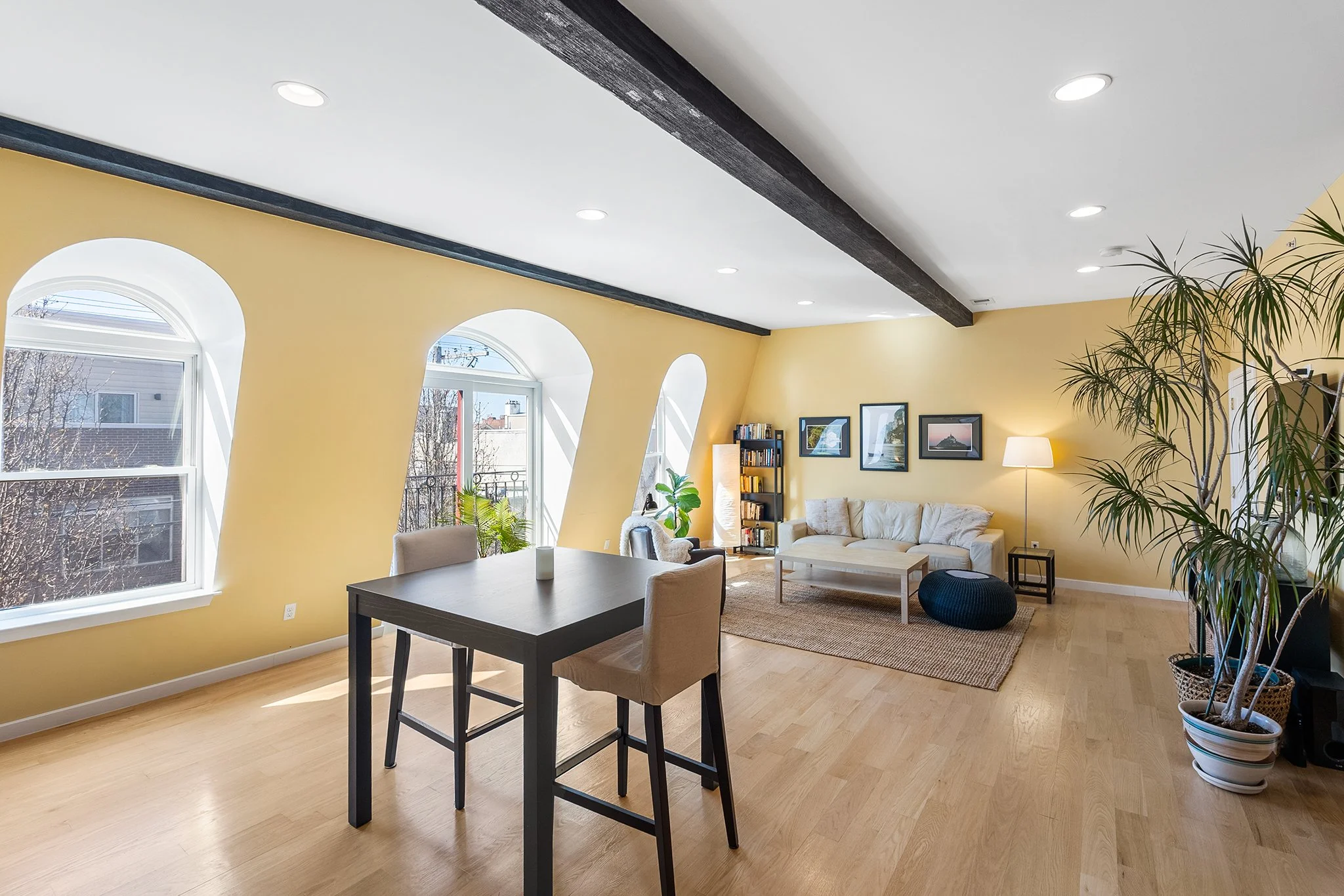 2231 Carpenter Street #C