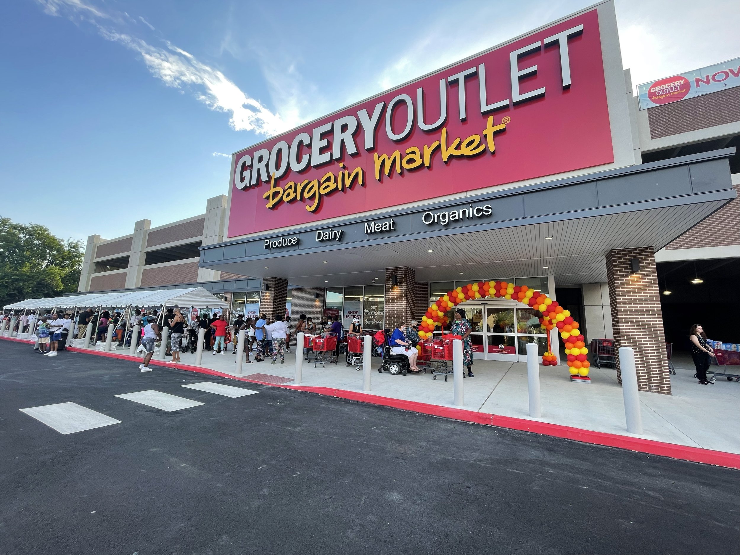 Sharswood Grocery Outlet Grand Opening Before Opening.jpg