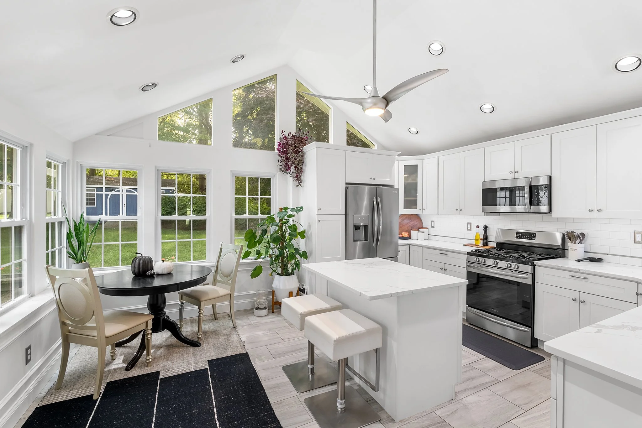 3012 Chestnut Street