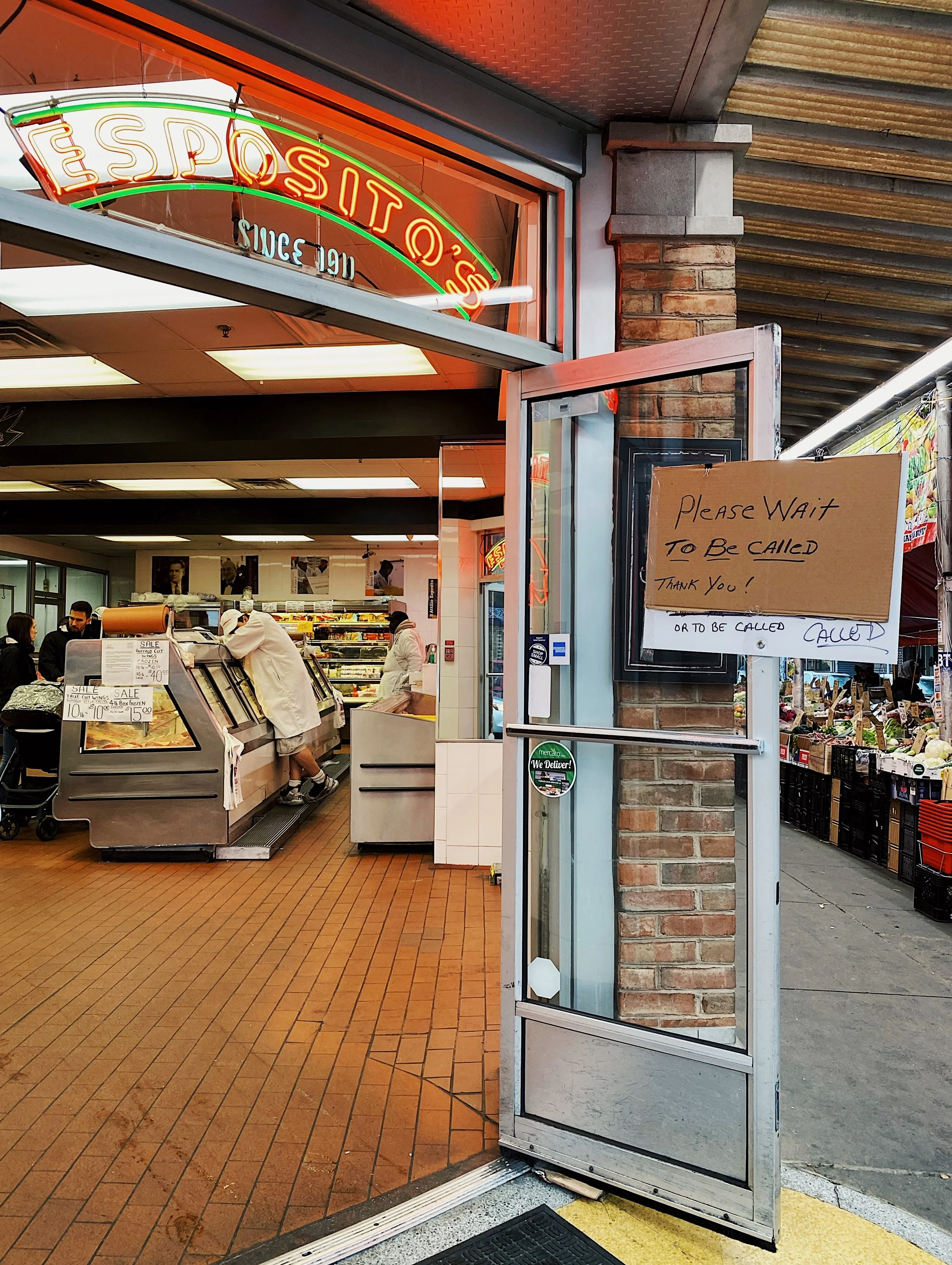 Cuisine, Markets, and Festivals: Exploring Bella Vista