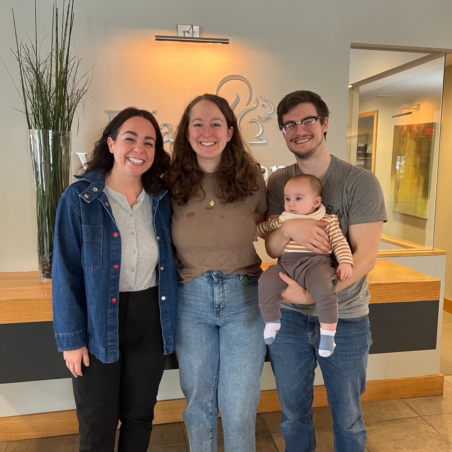 Happy 2 week anniversary to PHG agent @er_larkin 's clients Ben and Emily 🎉. They met Erin back in 2023 as they were just starting to gather information on home buying. They had been living in East Falls for a while and in Feb of 2024 Emily, Ben and