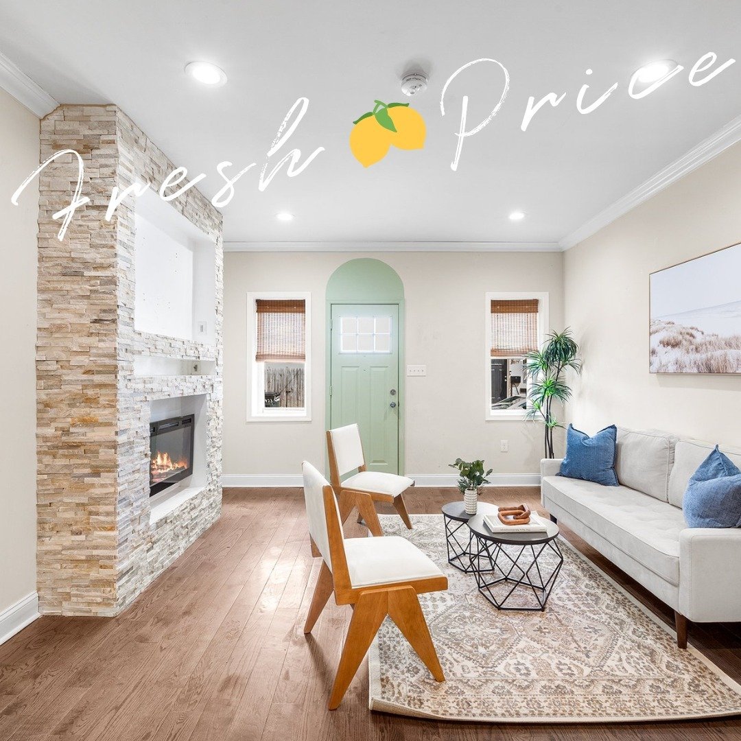 🍋 FRESH PRICE 🍋 This cutie has hardwood floors, a fireplace feature, and sunshine streaming in. The first floor is an open plan, the stone fireplace and mantle defining your hang space. Head past your dining table and into the kitchen where you hav