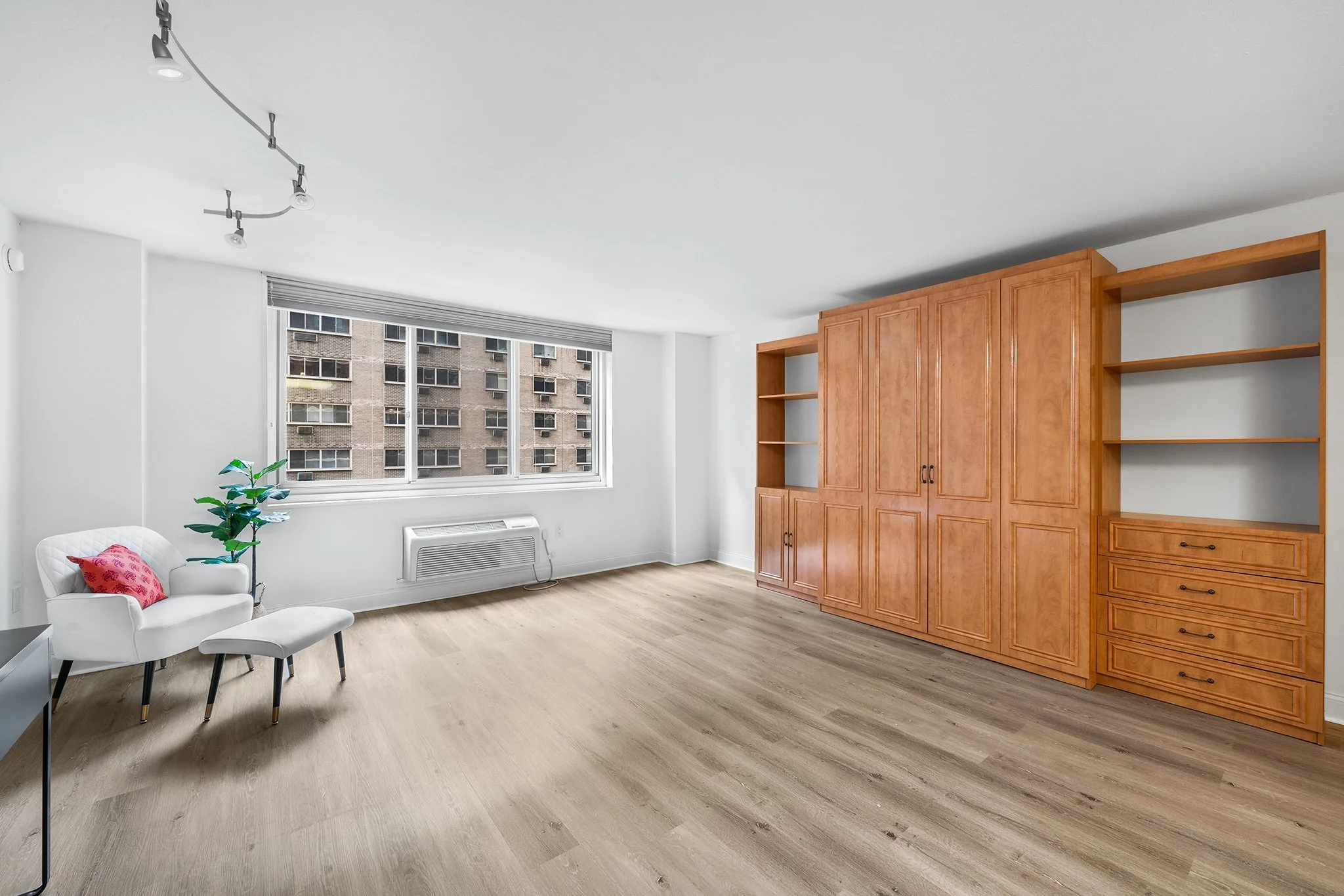 1901 JFK BLVD-APT 911-21.jpeg