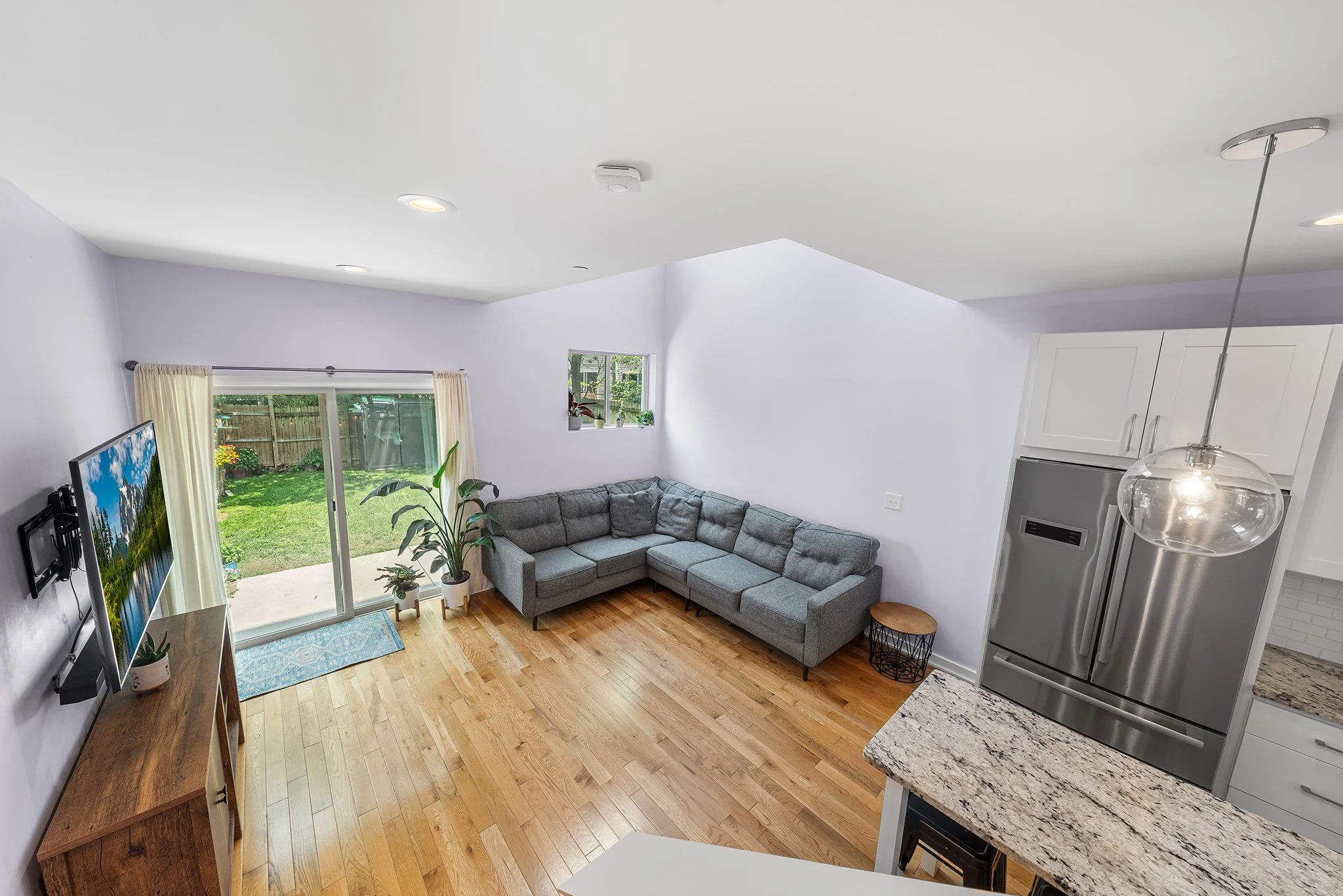 1927 E Cumberland-11.jpeg