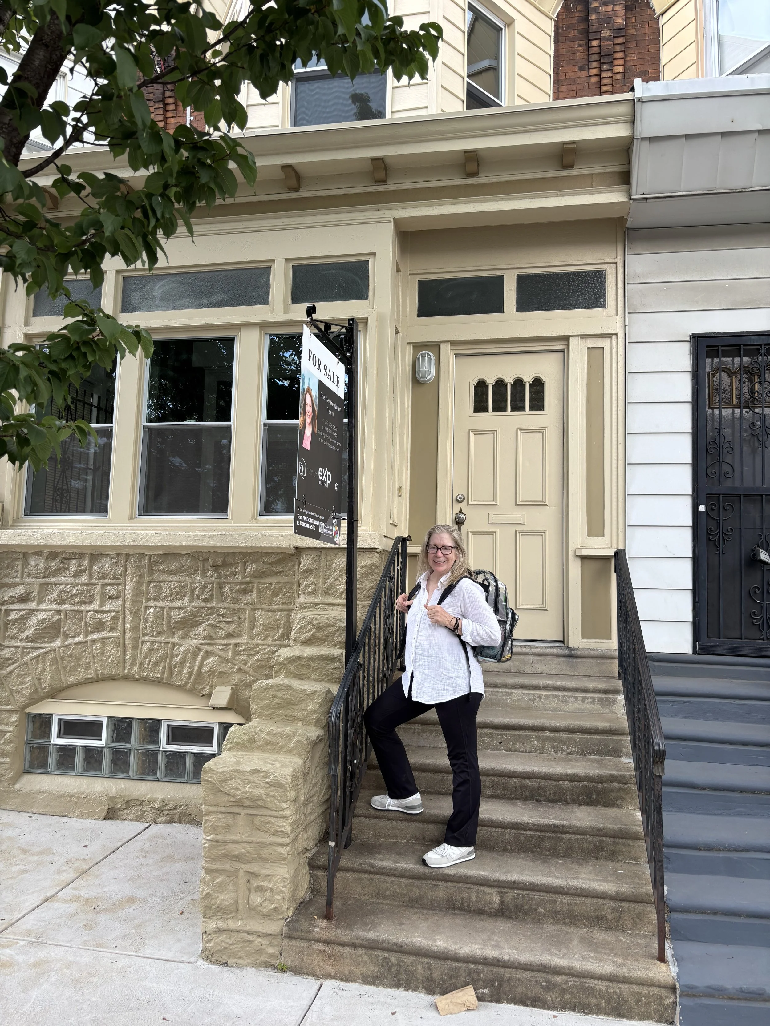 Rachel is familiar with all the areas around the city and suburbs of Philly