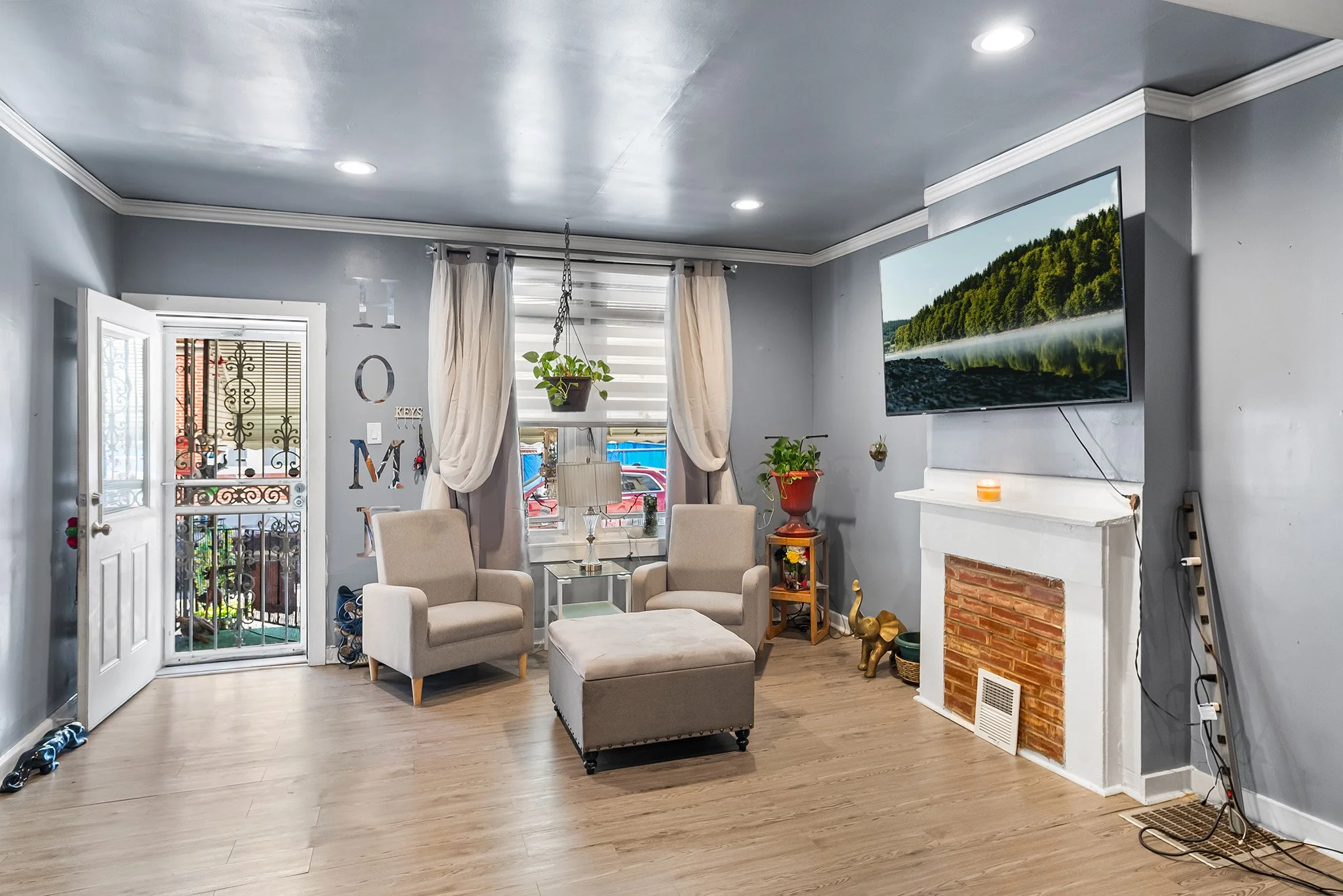2553 W Oakdale St, Philadelphia, PA-10a.jpg