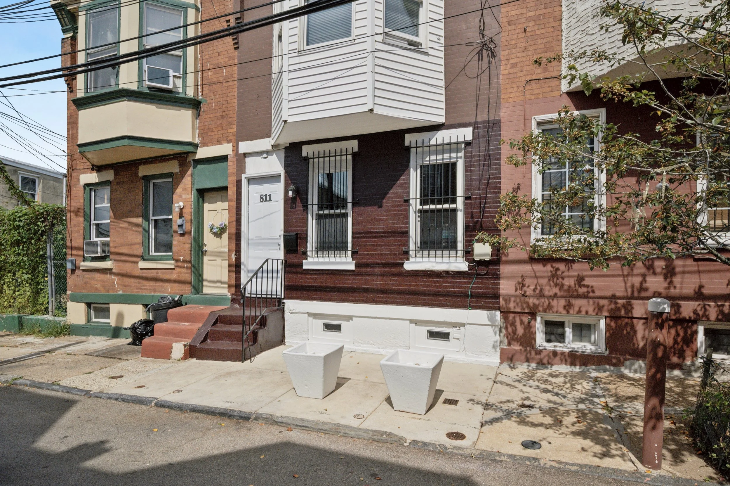 04-811 Schiller St_04.jpg