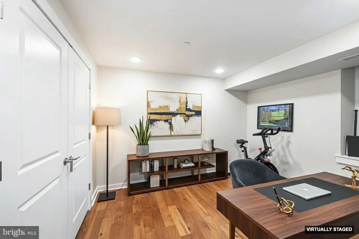 Office _ Study_MLS.jpeg