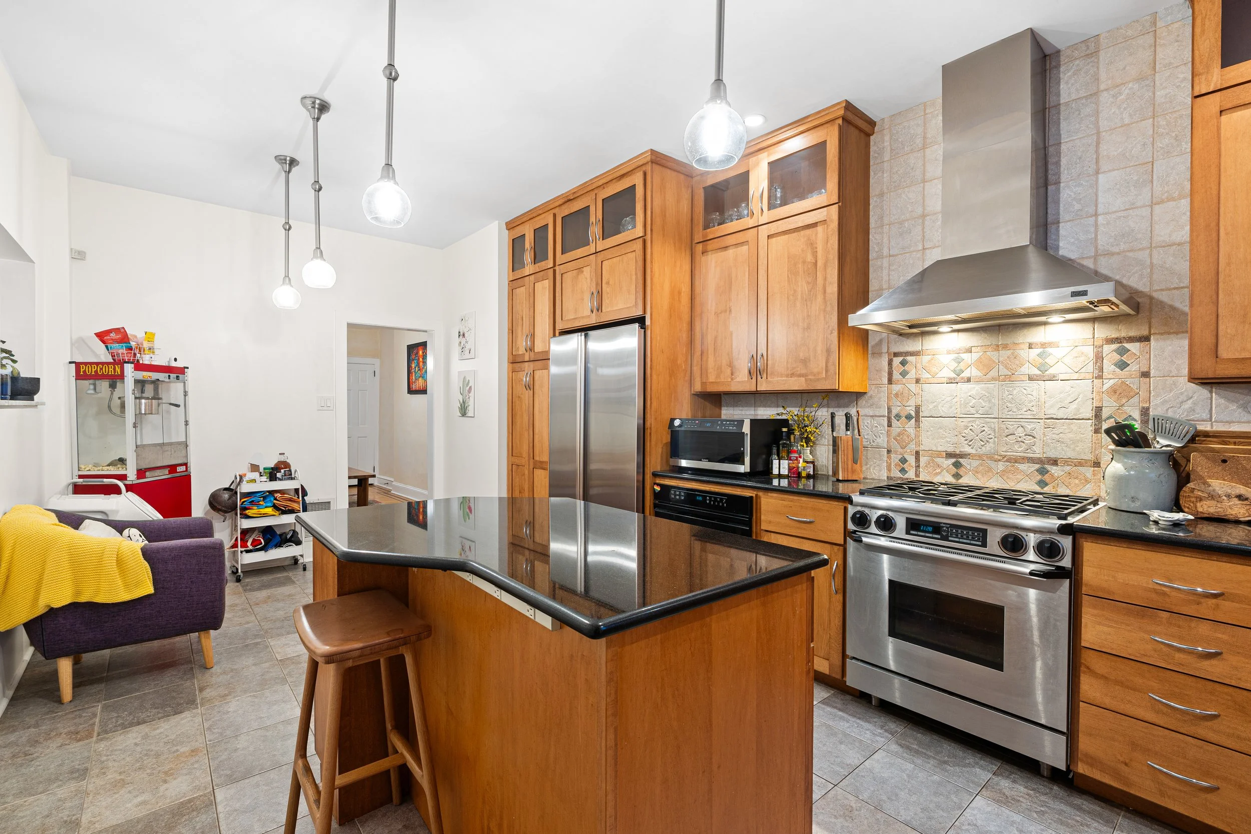 2629 Aspen St-Full-10.jpg
