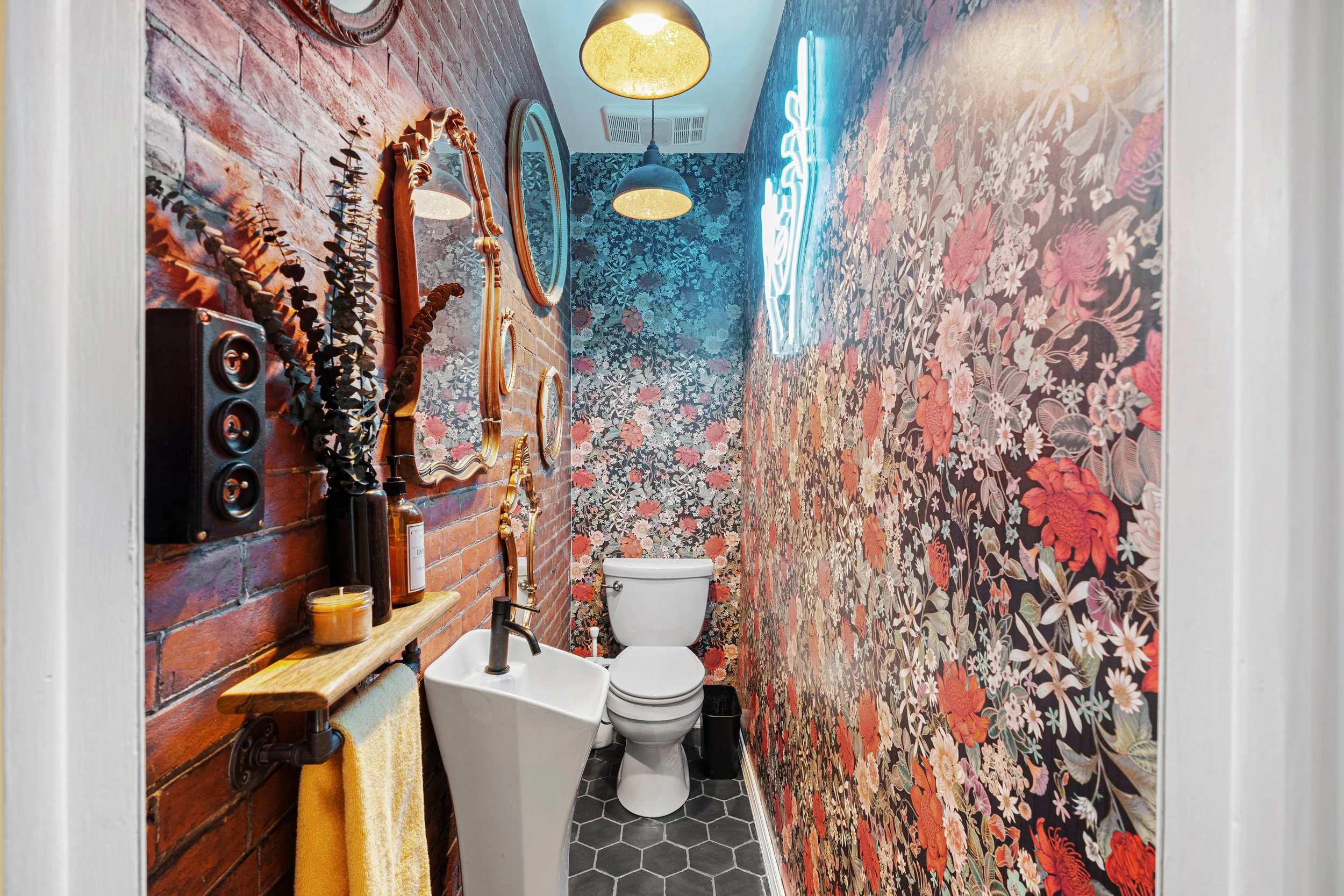 2629 Aspen St-Full-21.jpg
