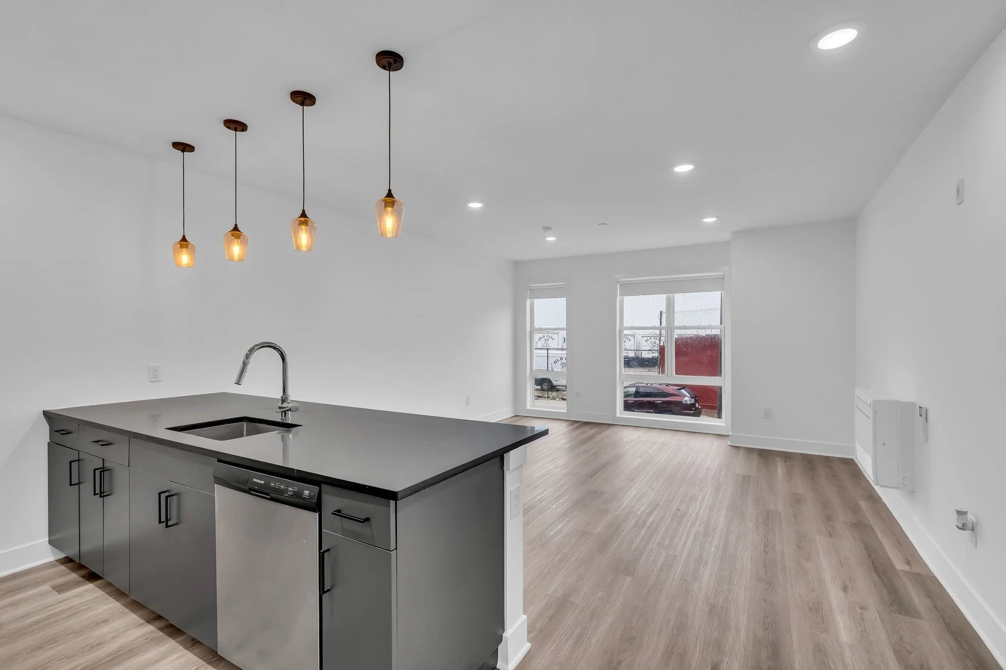 Lets talk new construction rentals! There's a studio that is bright and airy with big windows, tall ceilings and ready for your murphy bed at $1,250 a month. Or take your pick of 1 bedrooms that range from $1,400-$1,550 the only difference is layout 