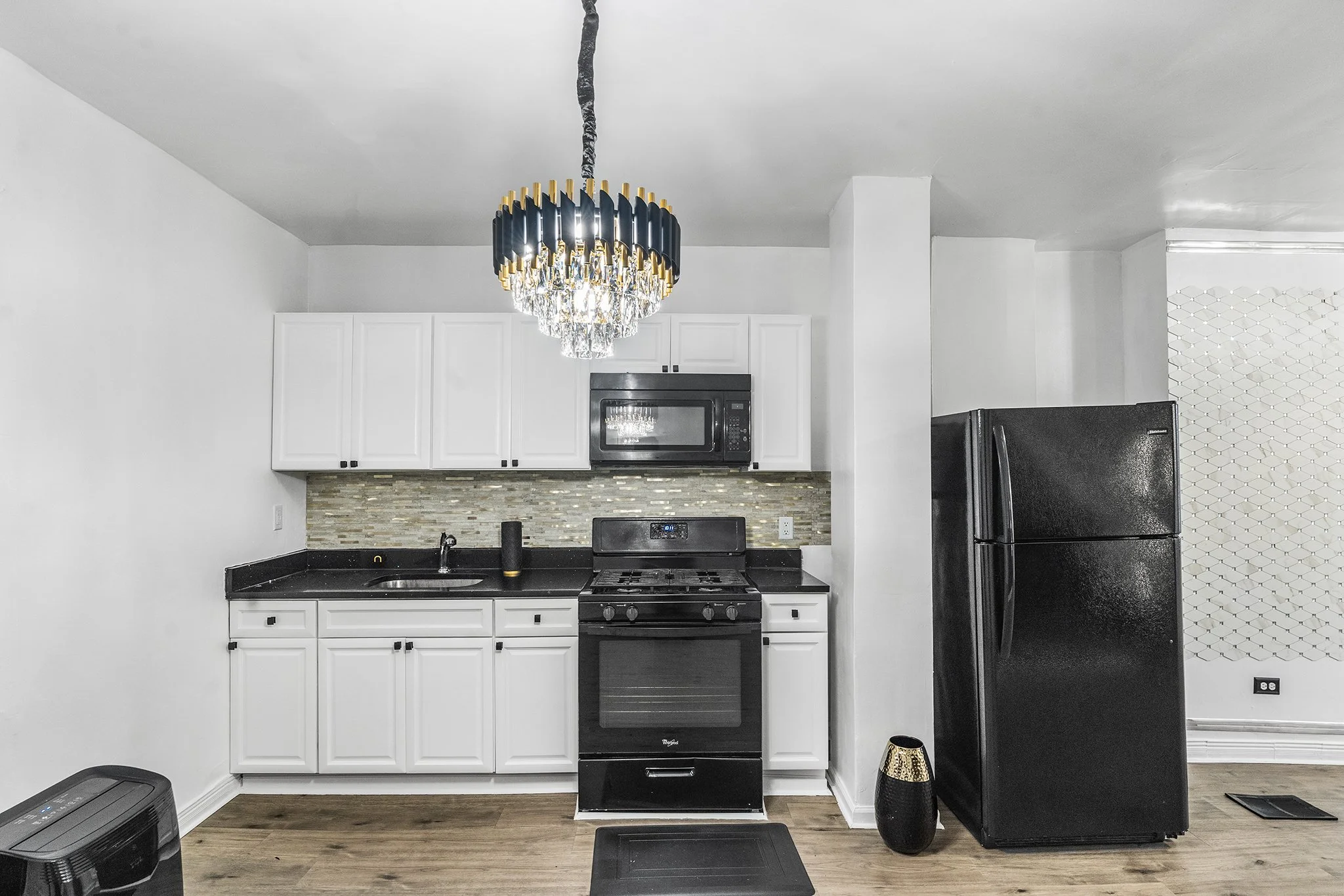 811 W Schiller St, Philadelphia, PA-08.jpg