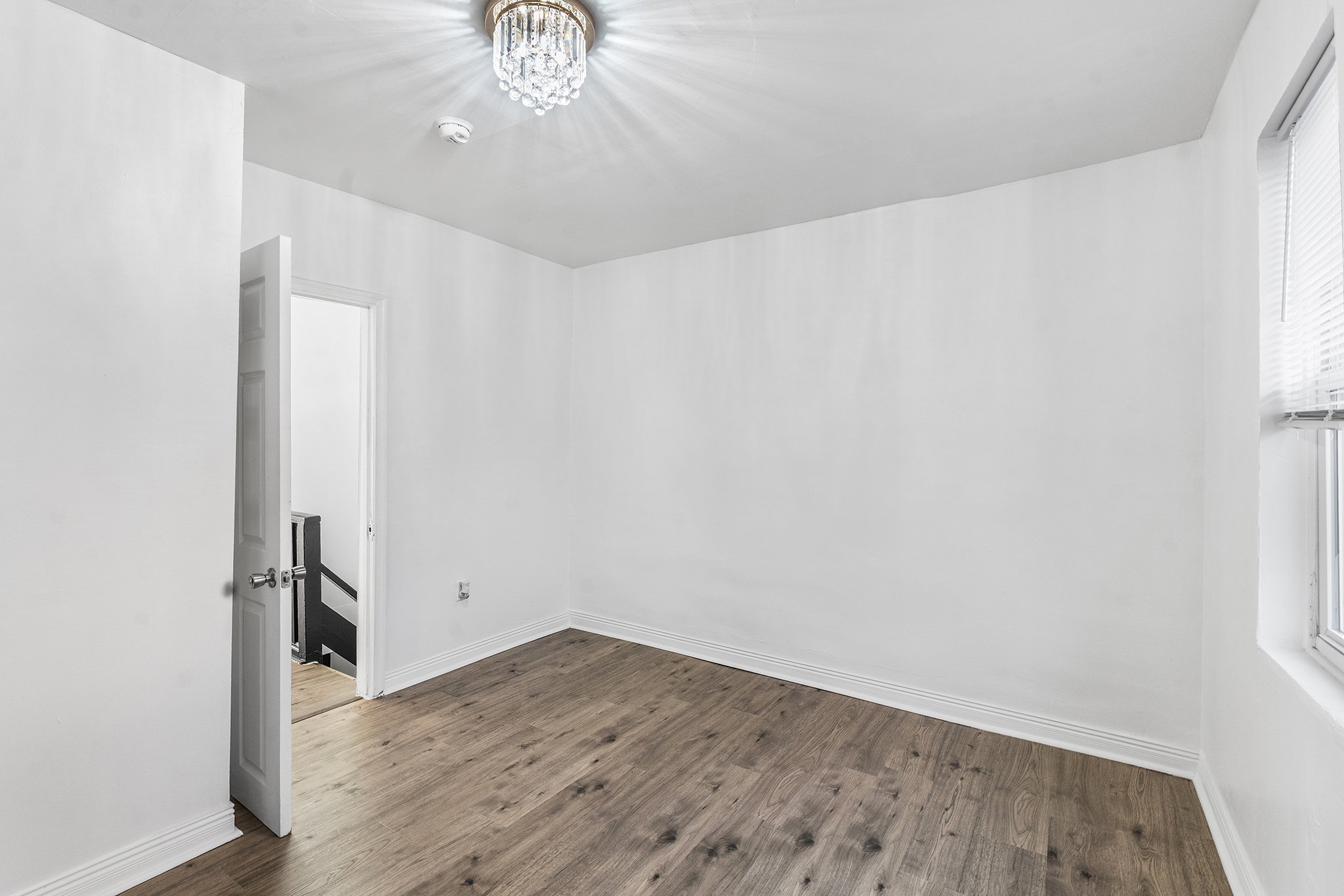 811 W Schiller St, Philadelphia, PA-21.jpg