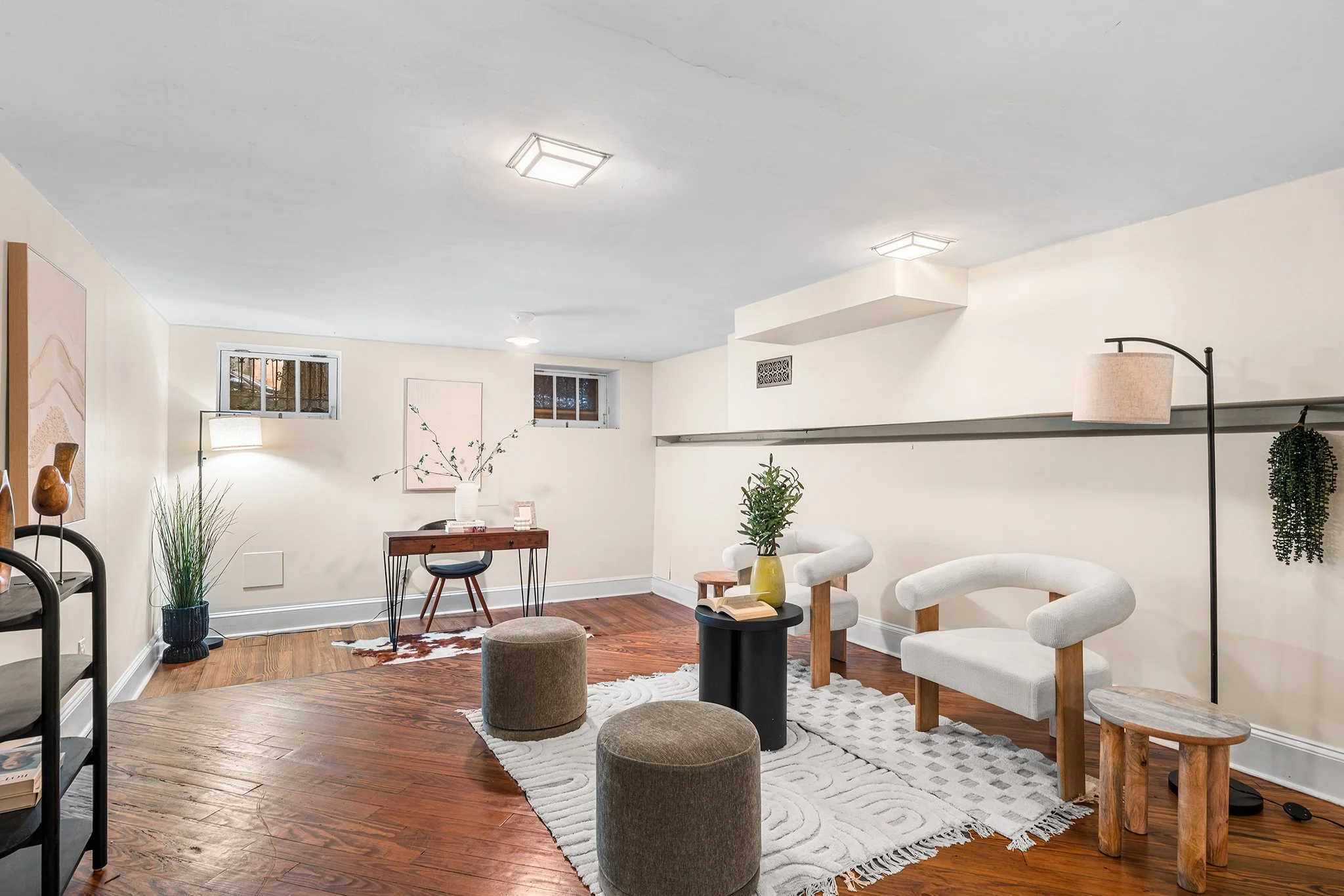 2009 Spruce St #C Philadelphia, PA-02.jpg