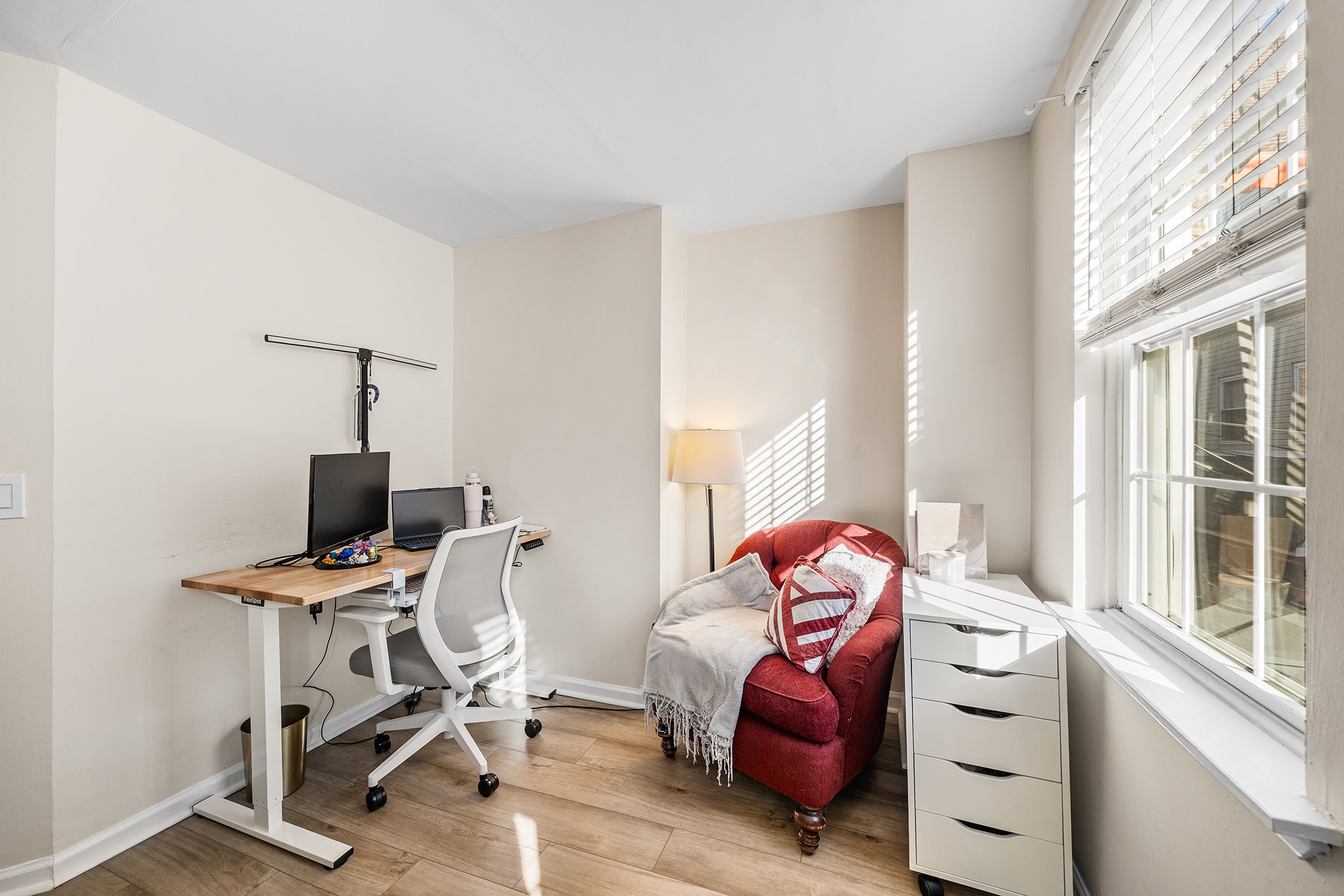 914 S Delhi St Philadelphia, PA-20.jpg