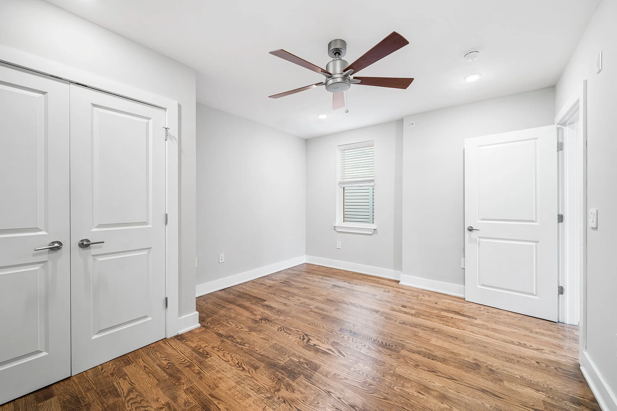 963 Shackamaxon St #4, Philadelphia, PA-29.jpg