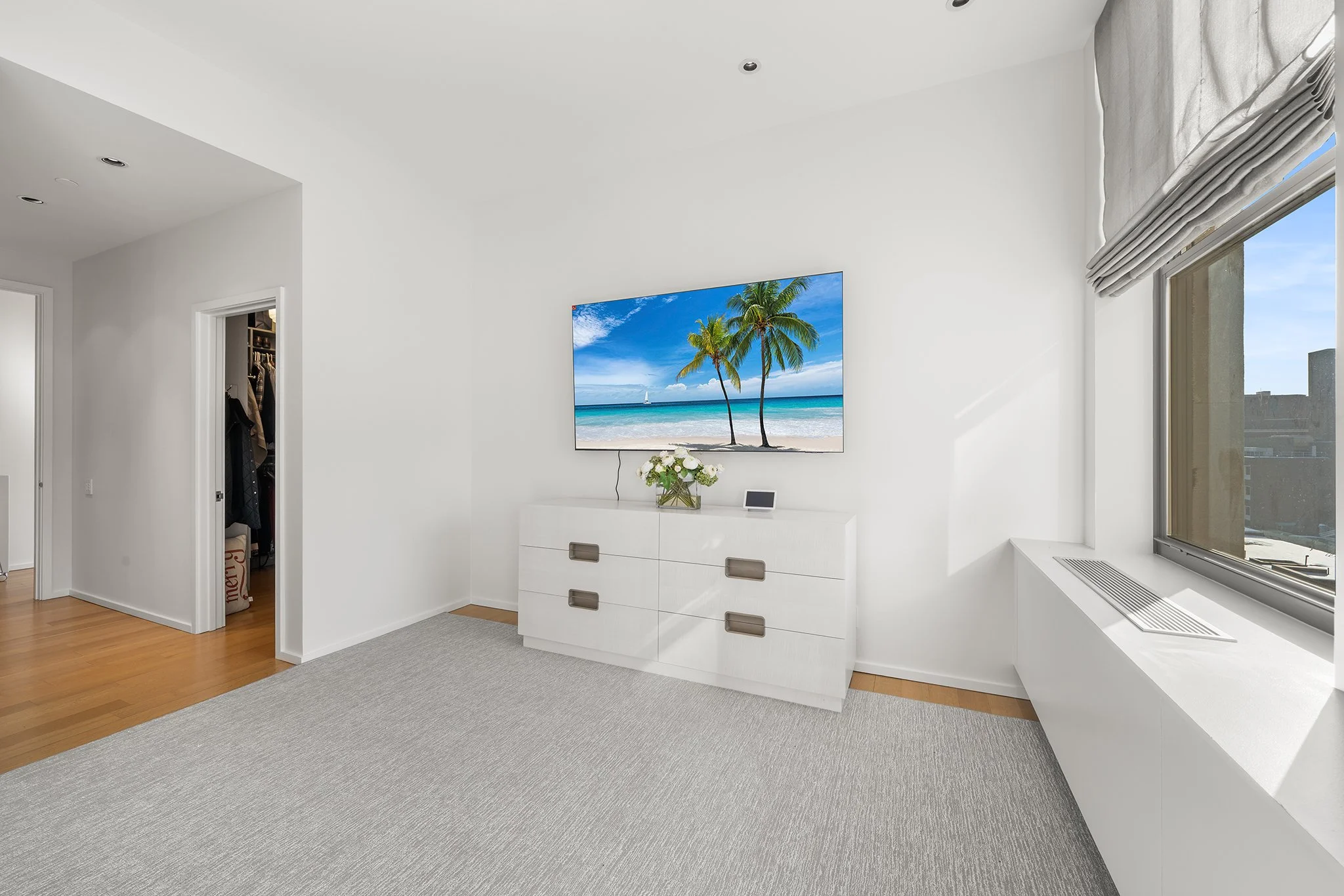 210 W Washington Sq #6SW-45.jpg