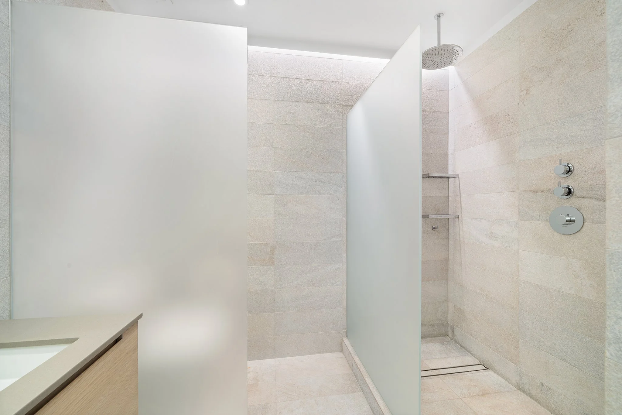 210 W Washington Sq #6SW-41.jpg