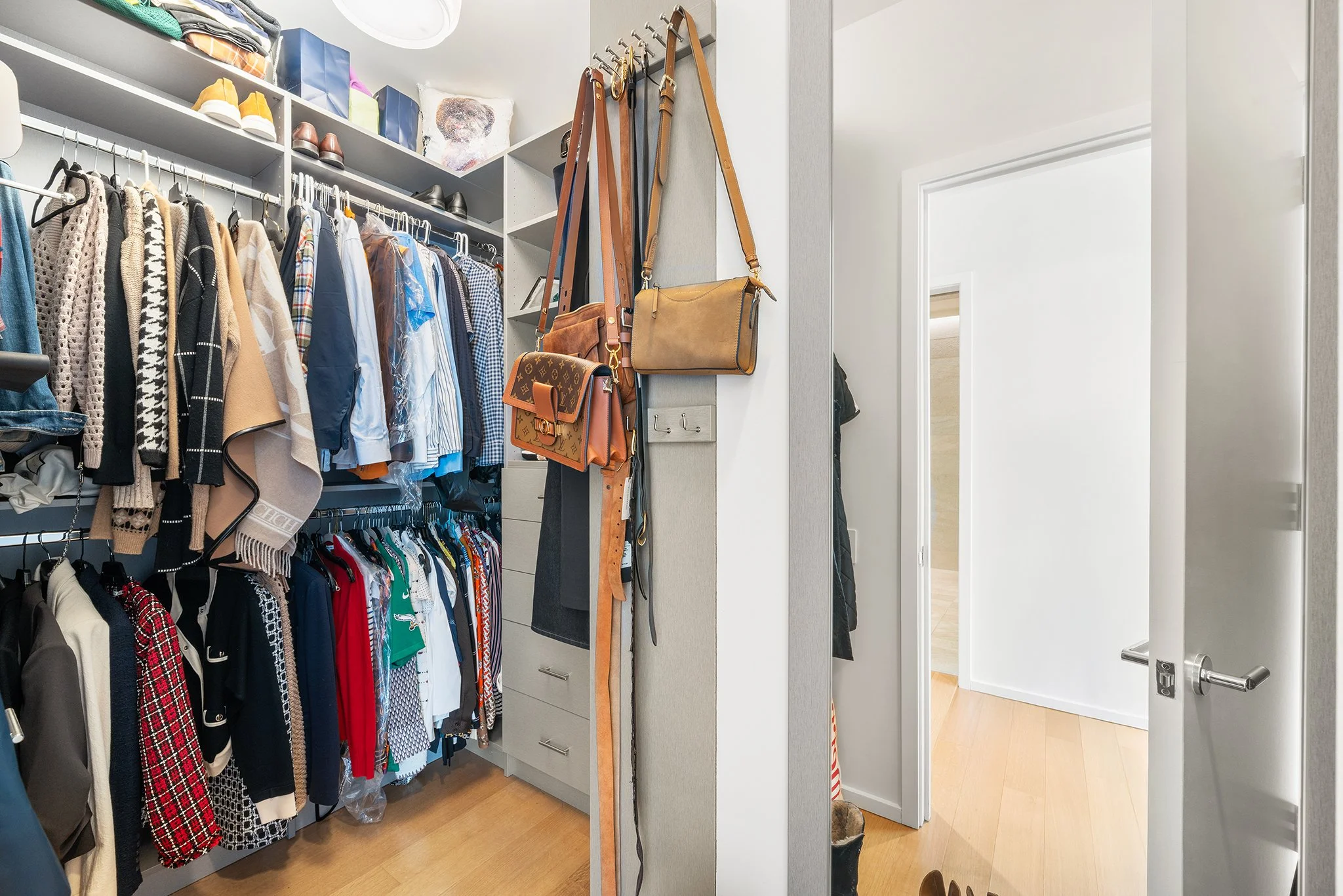 210 W Washington Sq #6SW-42.jpg