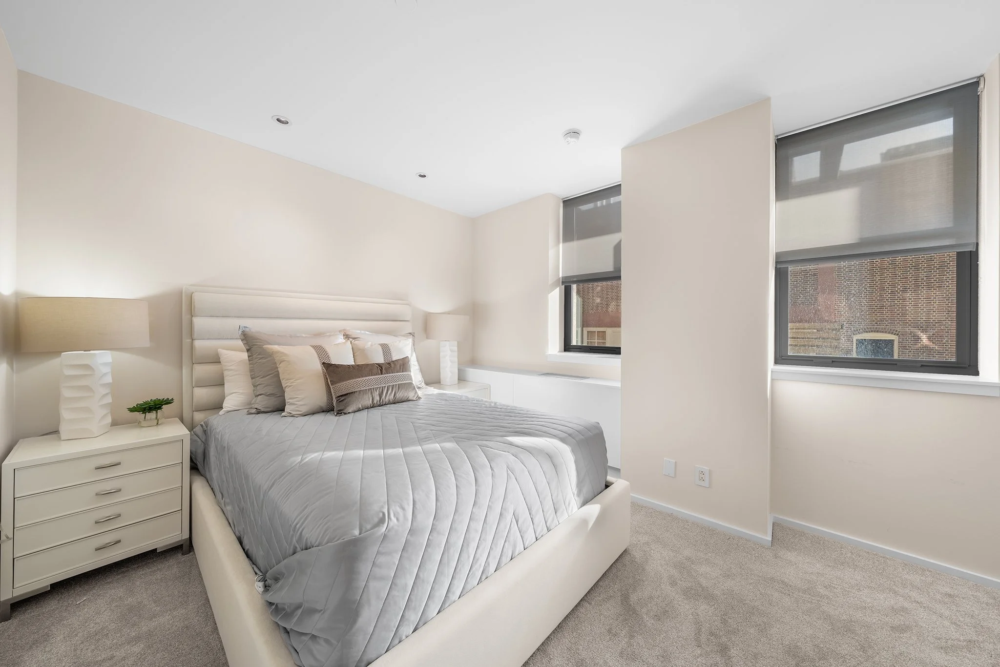 210 W Washington Sq #6SW-48.jpg