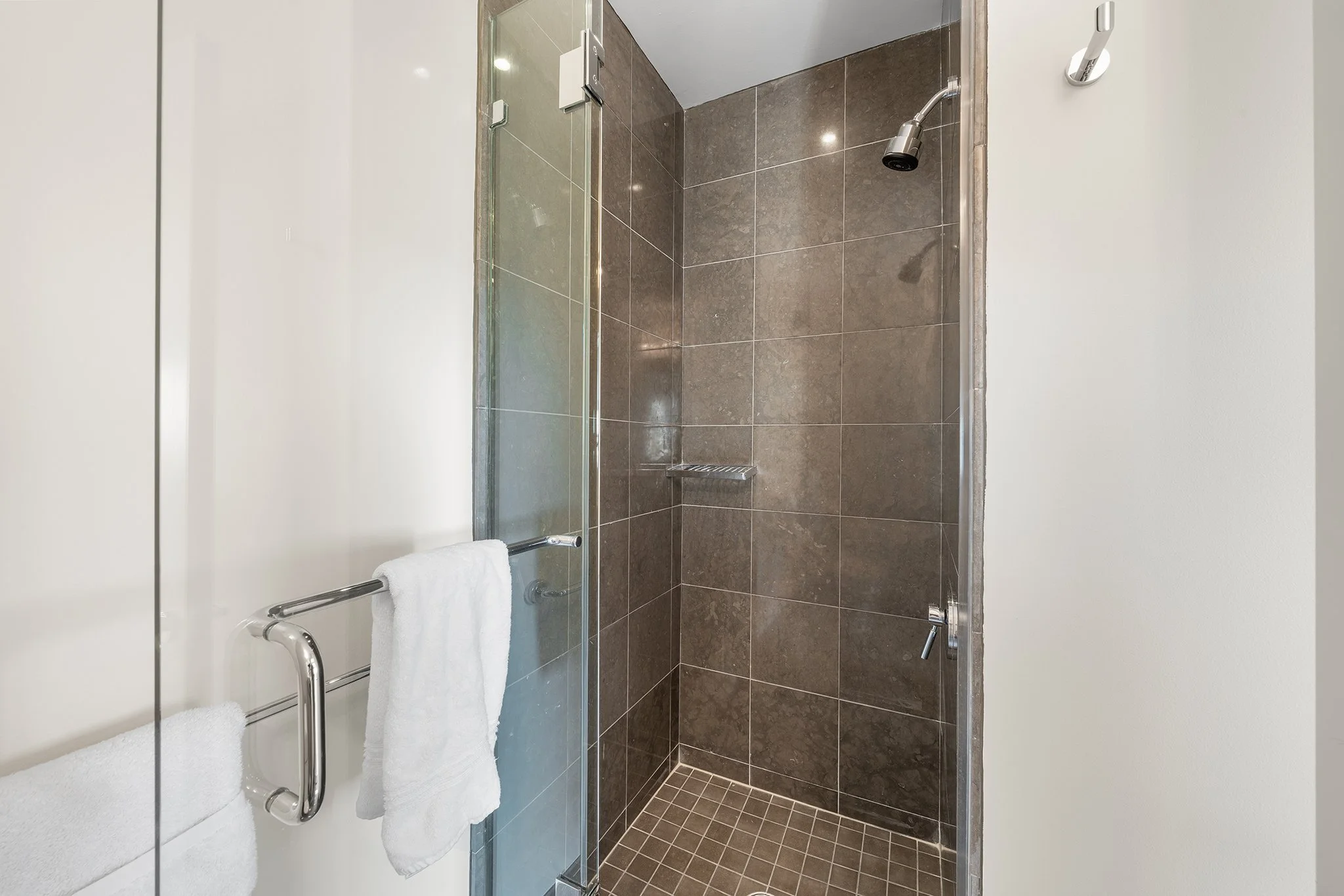 210 W Washington Sq #6SW-51.jpg