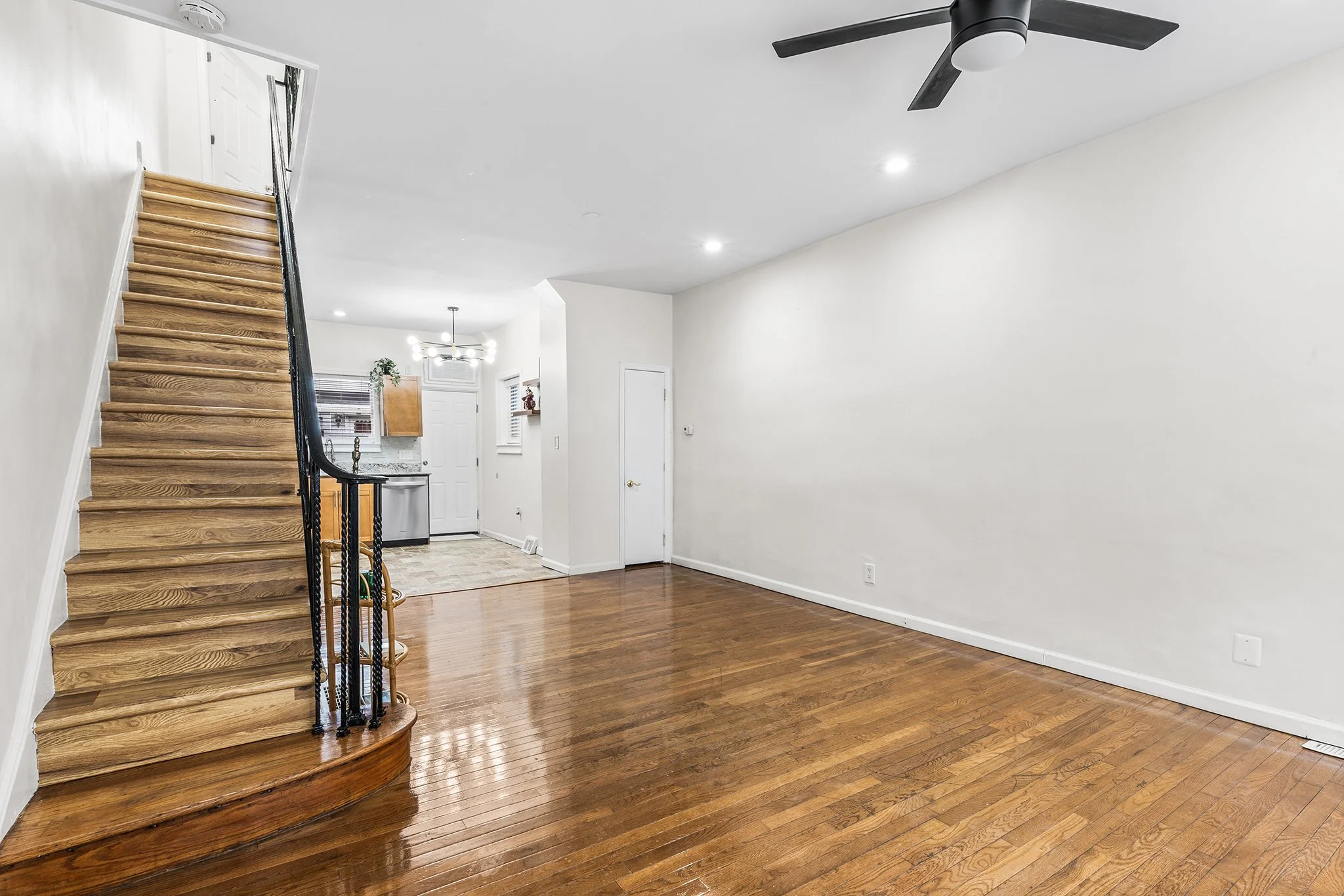 2335 S Chadwick St, Phila PA-03.jpg