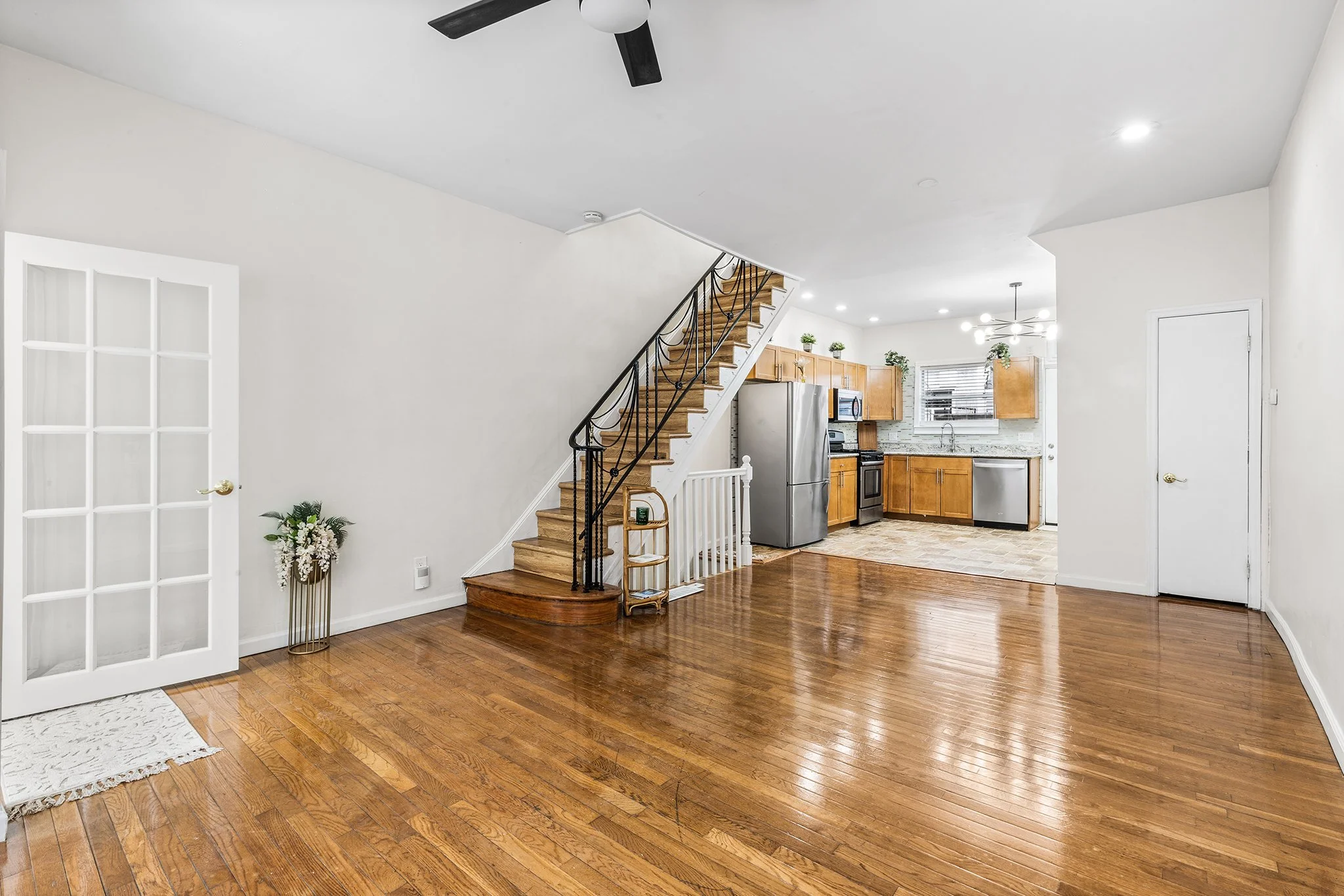 2335 S Chadwick St, Phila PA-05.jpg