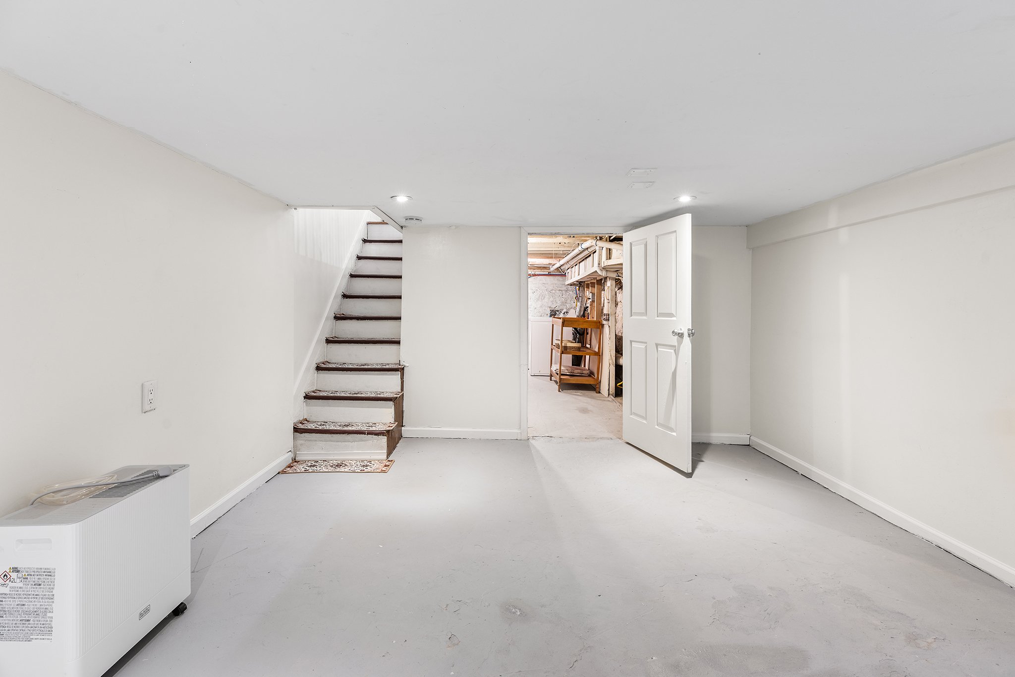 2335 S Chadwick St, Phila PA-23.jpg