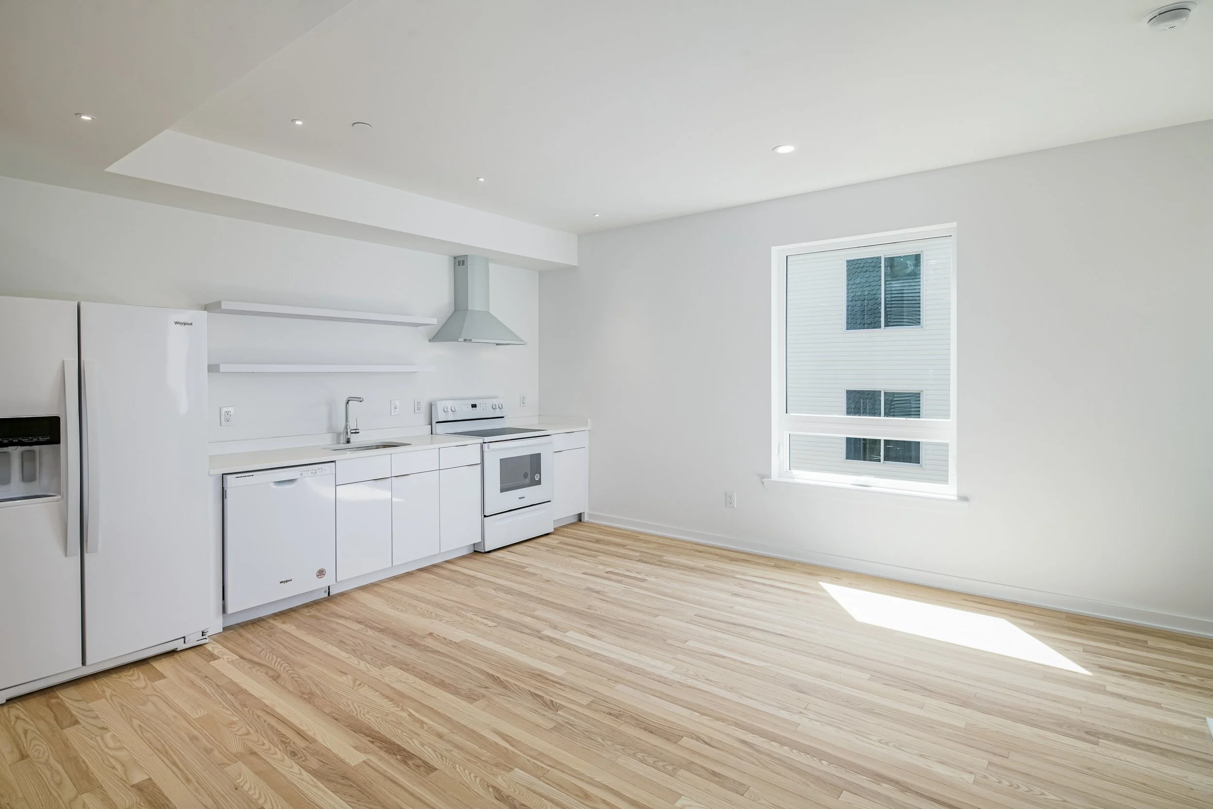 1841 E Harold St-MLS-59.jpg