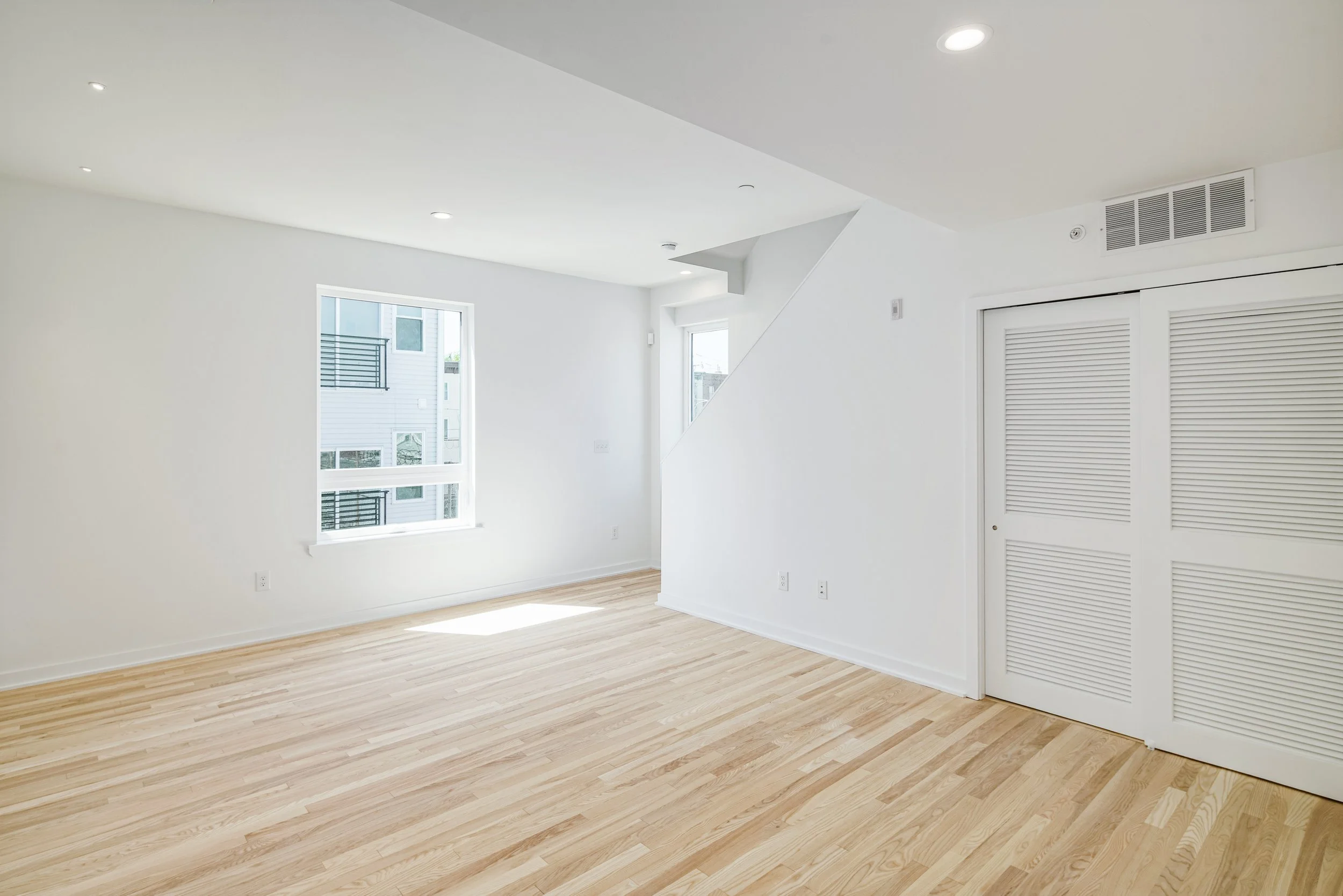 1841 E Harold St-MLS-61.jpg