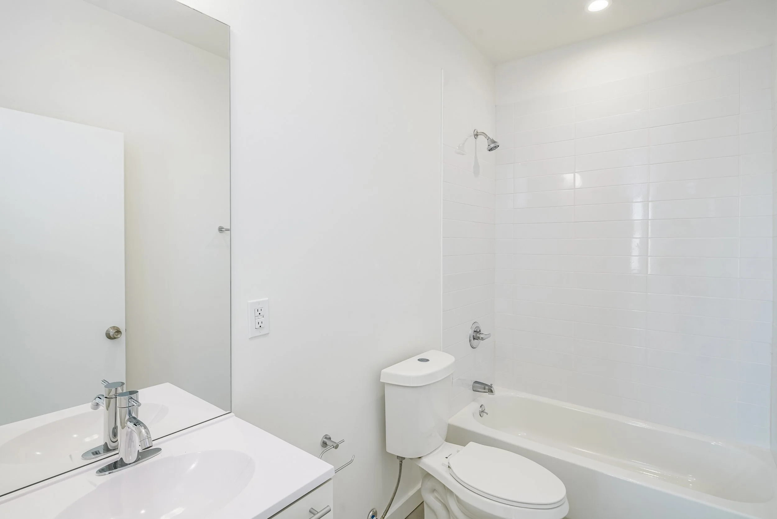 1841 E Harold St-MLS-67.jpg