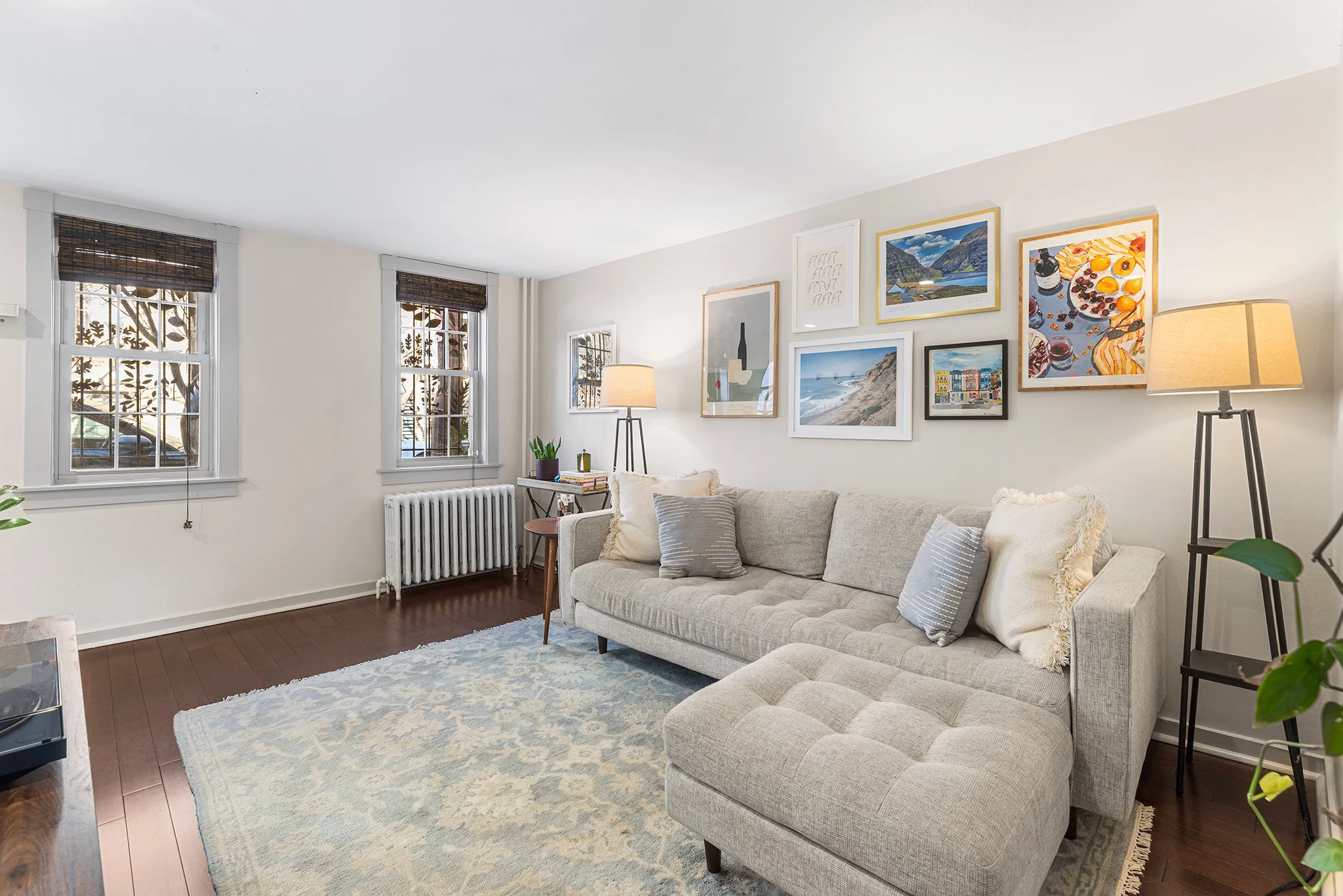 442 Fitzwater St Philadelphia PA-05.jpg