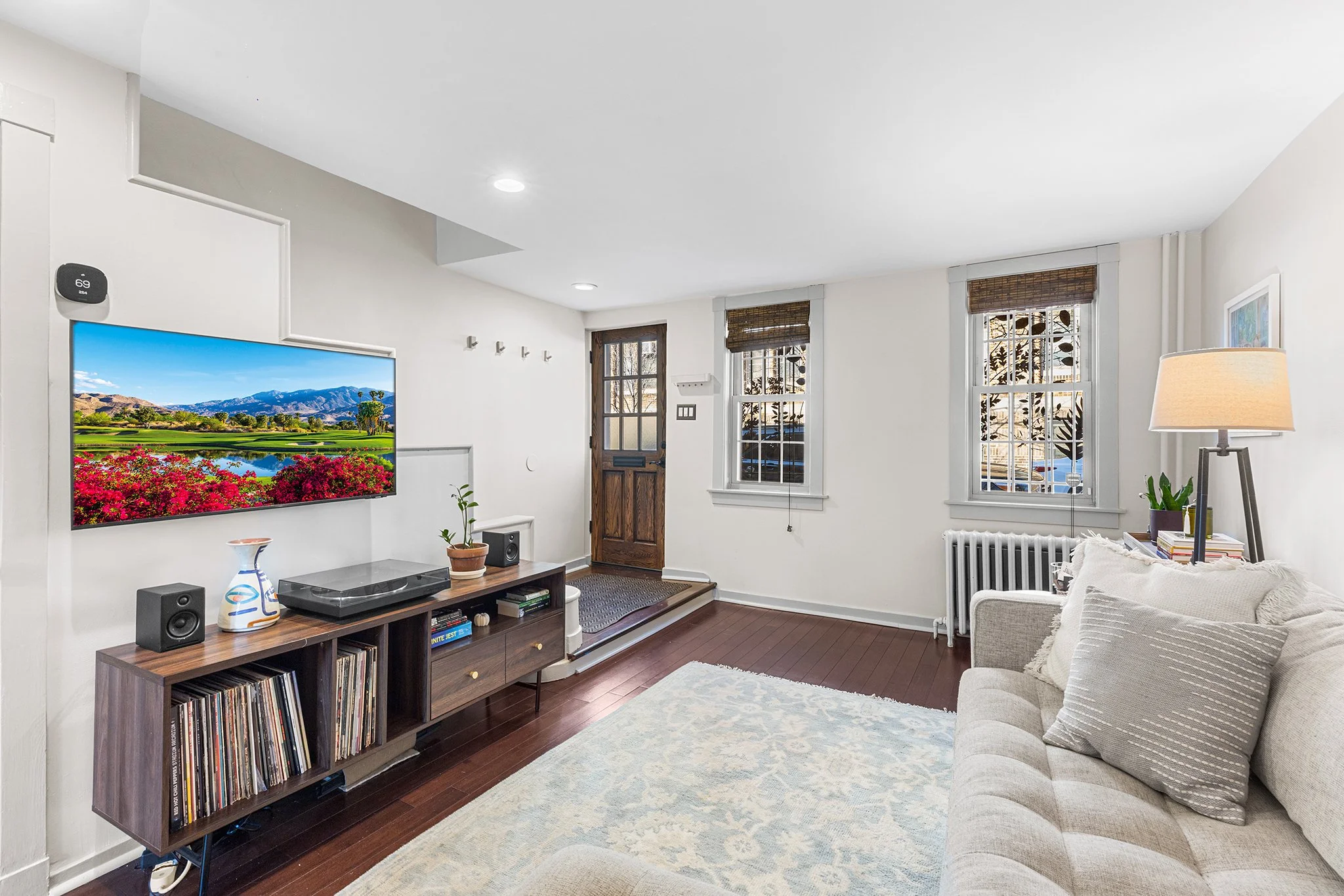 442 Fitzwater St Philadelphia PA-06.jpg