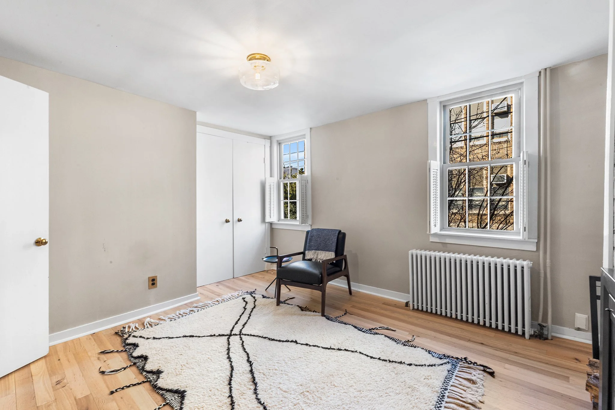 442 Fitzwater St Philadelphia PA-19.jpg